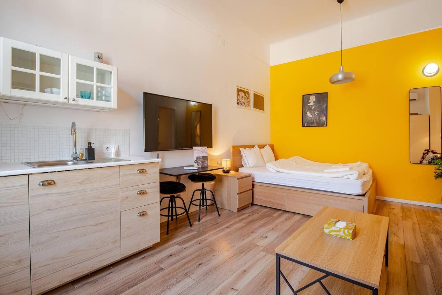Kiraly No1 Apartamento *