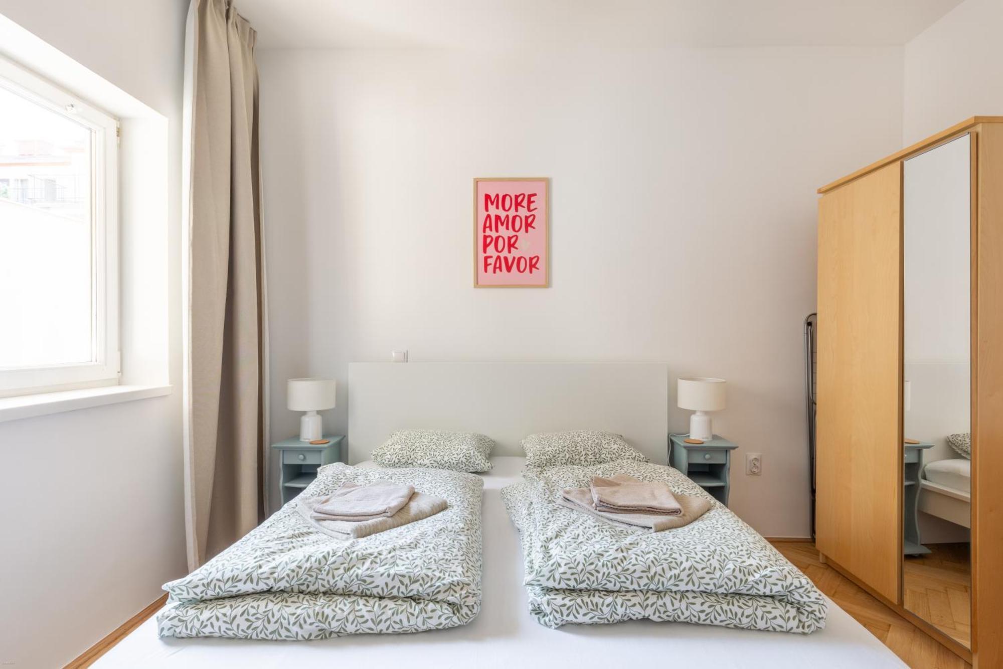 Apartman Spacious And Freshly Renovated