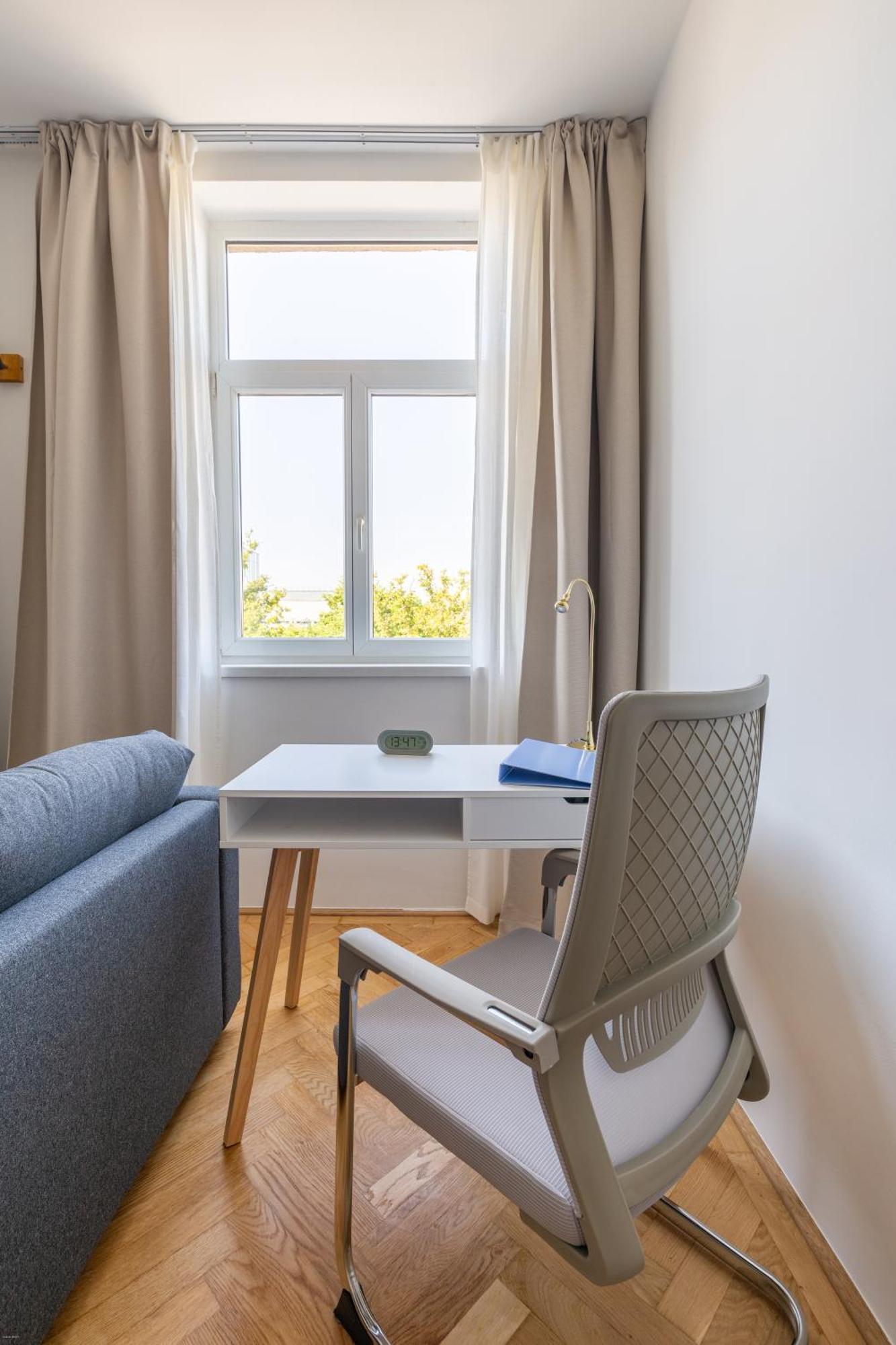Apartman Spacious And Freshly Renovated *