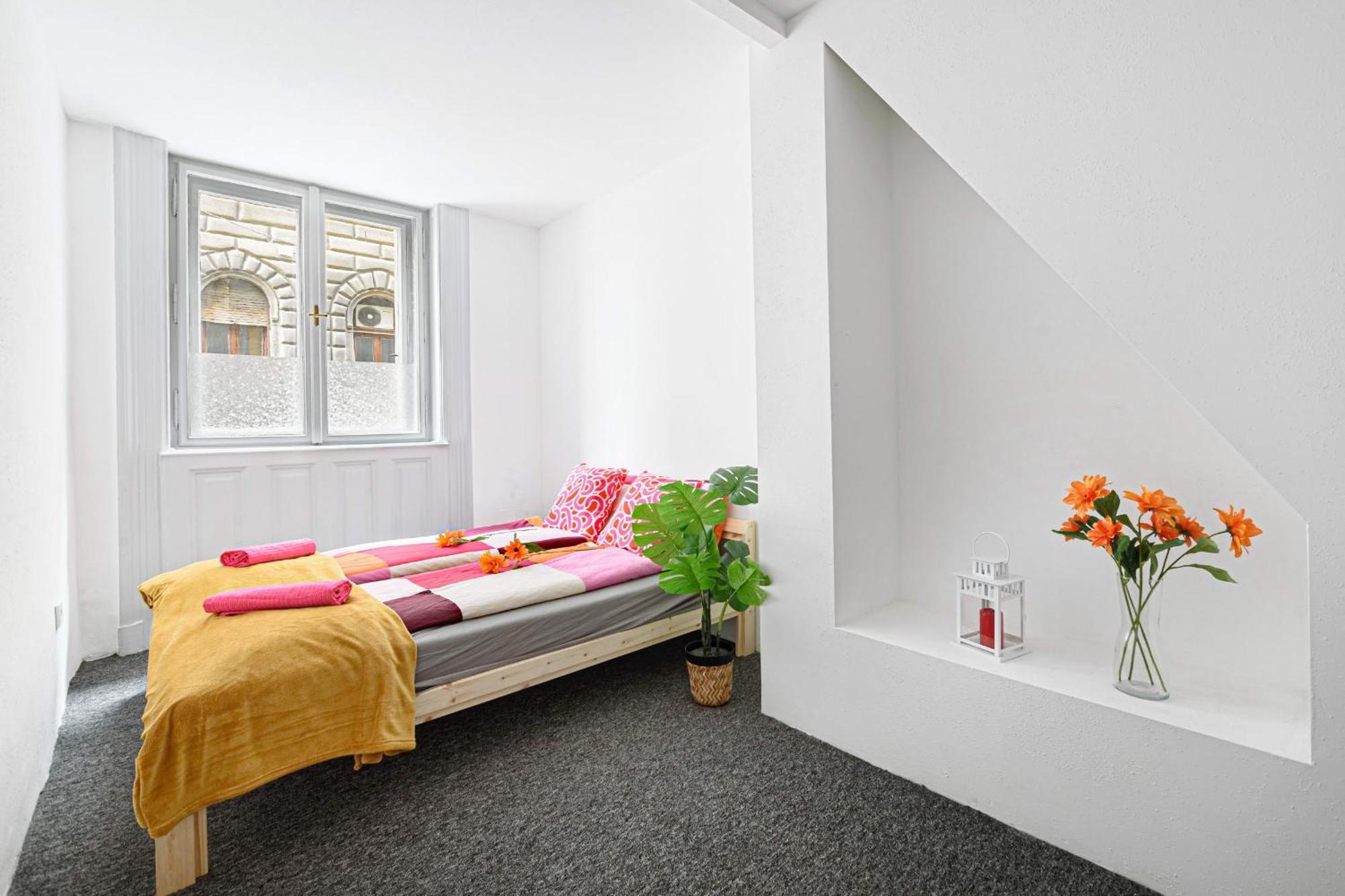 Grand Boulevard Happy Homes * Budapest