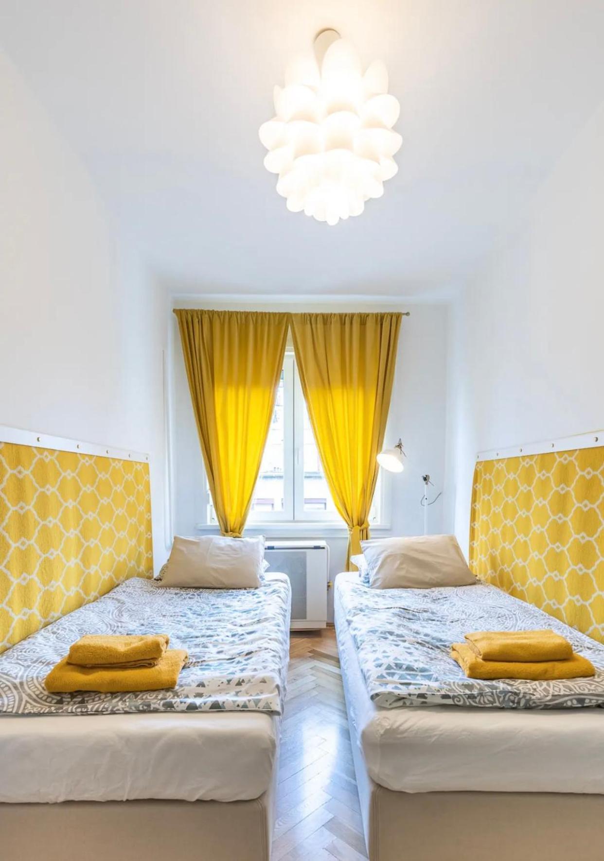 Elegant Escape By Buda Castle For Pleasure Seekers *