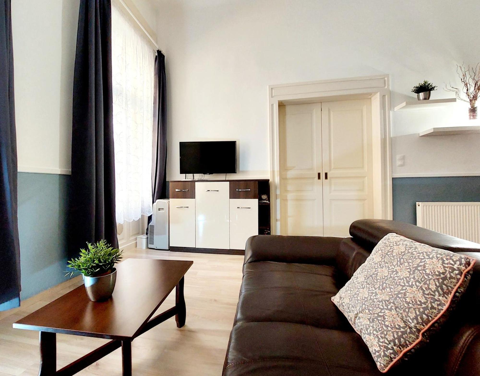 Eoetvoes Apartamento Budapest