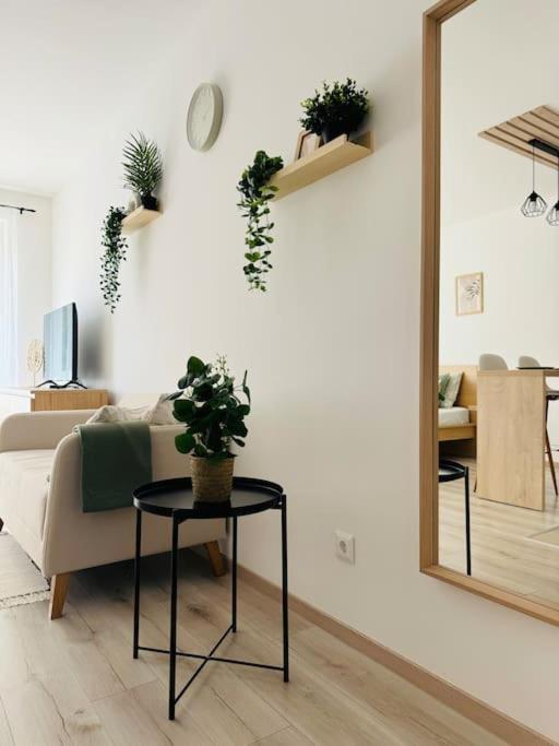 Illes Residence-cosy Central Flat Apartment *