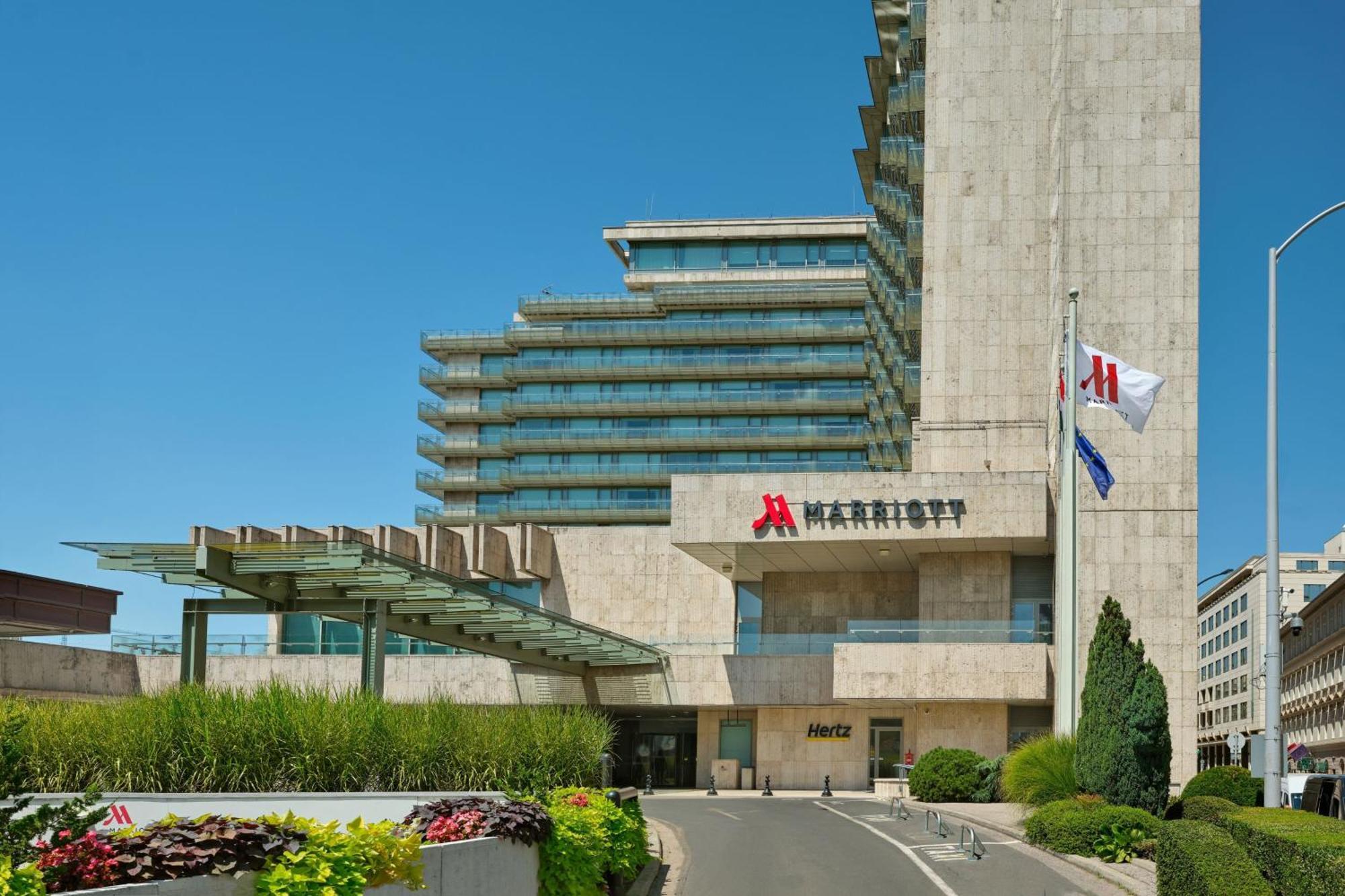 Marriott Hotel 5*