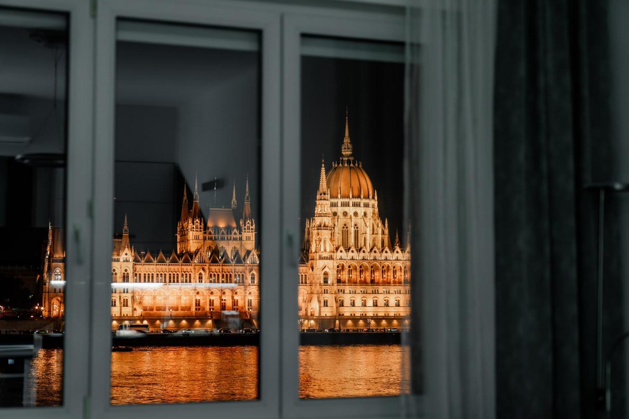 Parliament Panorama Appartamento Budapest