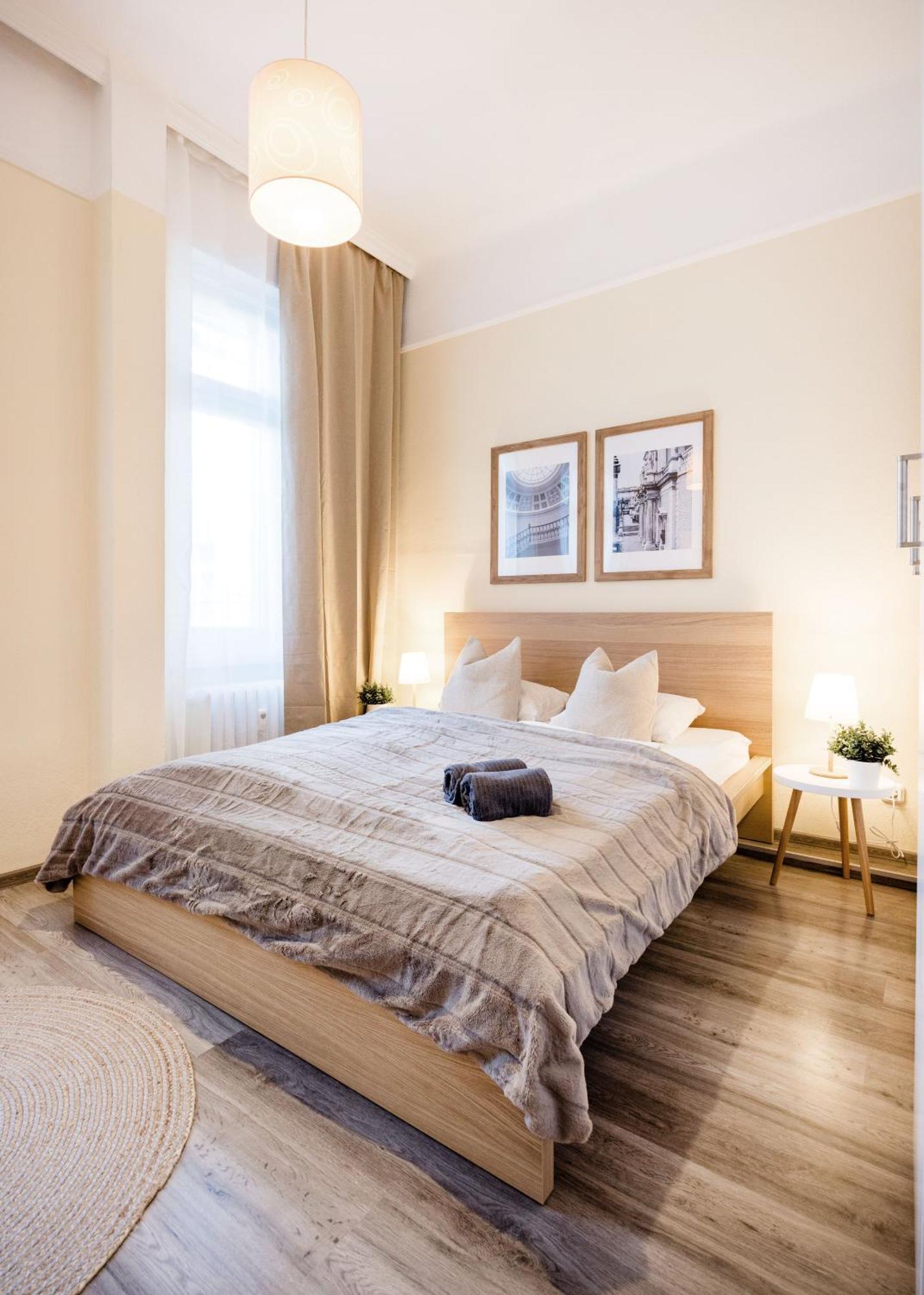 Magnificent 3br With Balcony By Dohany Synalogue Apartman Budapest