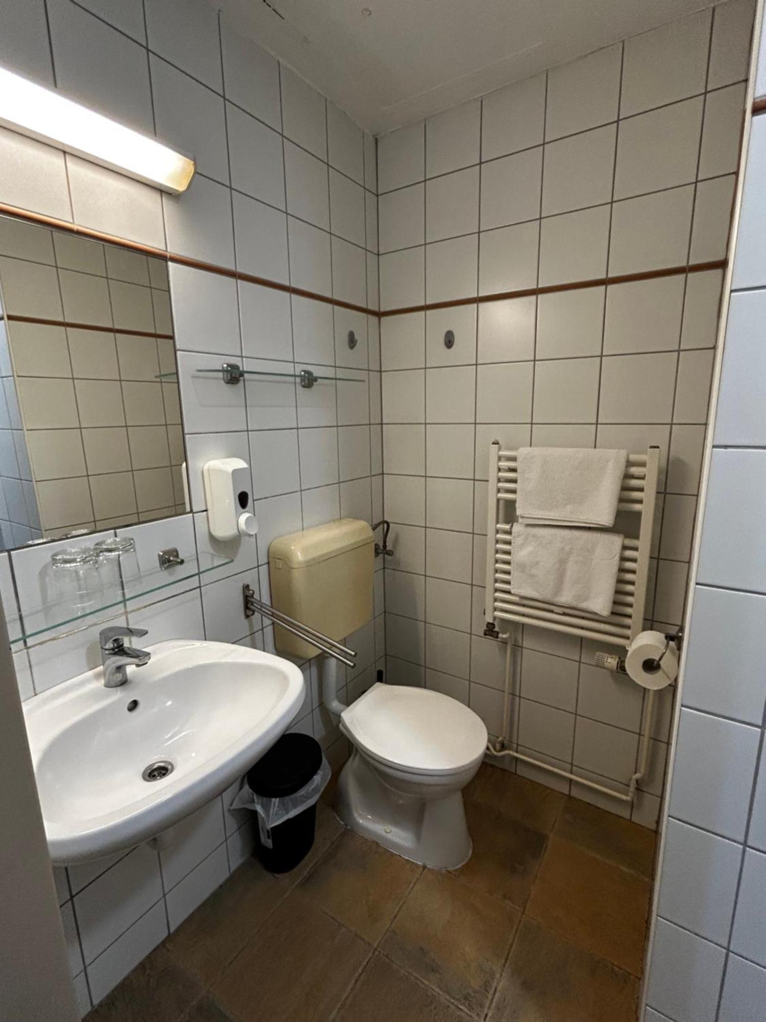Hotel Budget