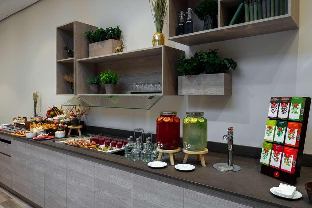 Intercityhotel Hotel 4*