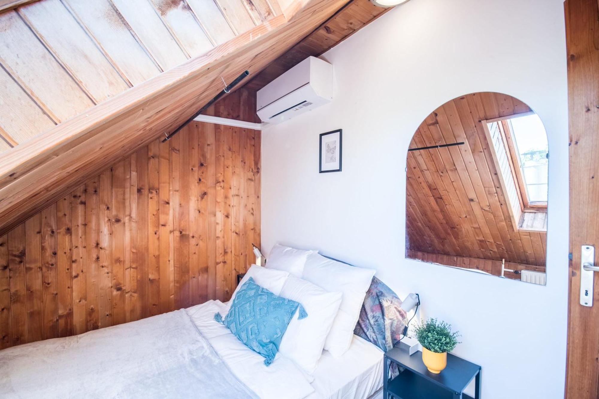 Green - Easy Parking - Quiet Sleep Apartment