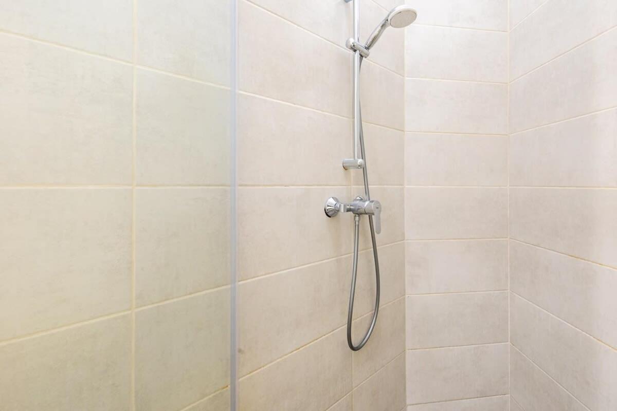 Very - Easy Use - Air Con Apartman Budapest