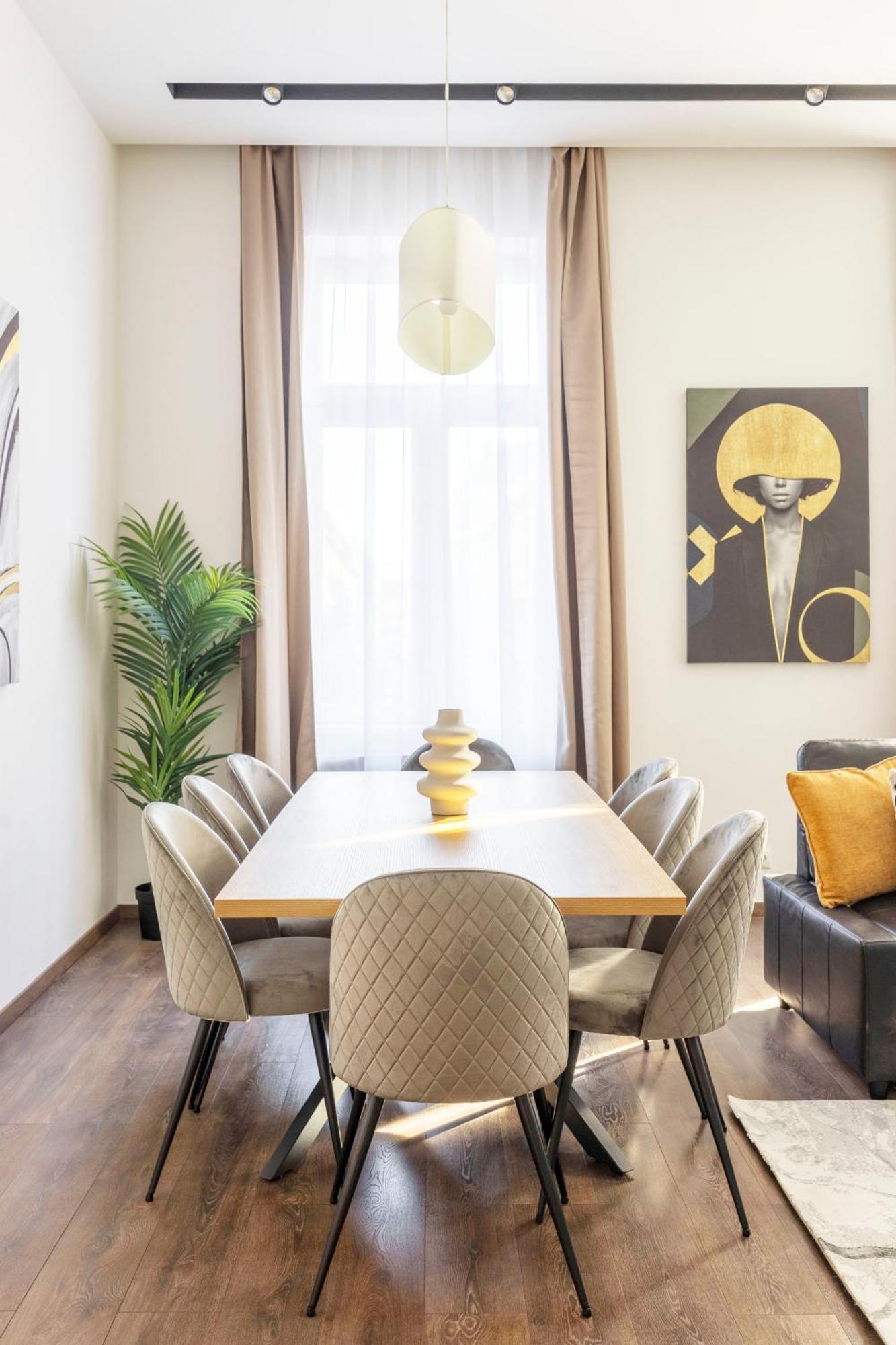Appartement Exclusive Center Elizabeth Grand W' 3bedrm *