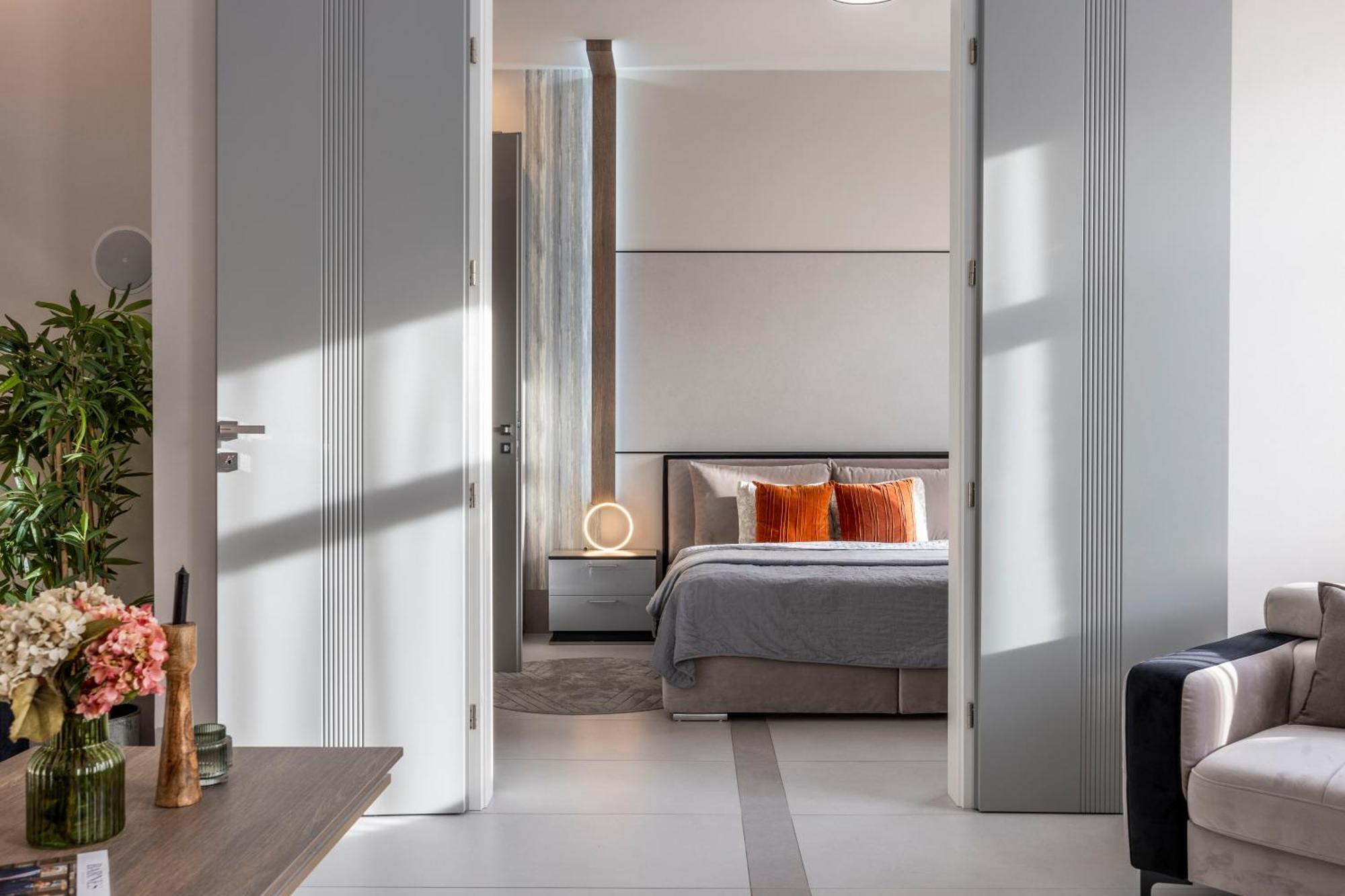 Luxurious High-end Grand On The St Stephen Road Appartement Boedapest