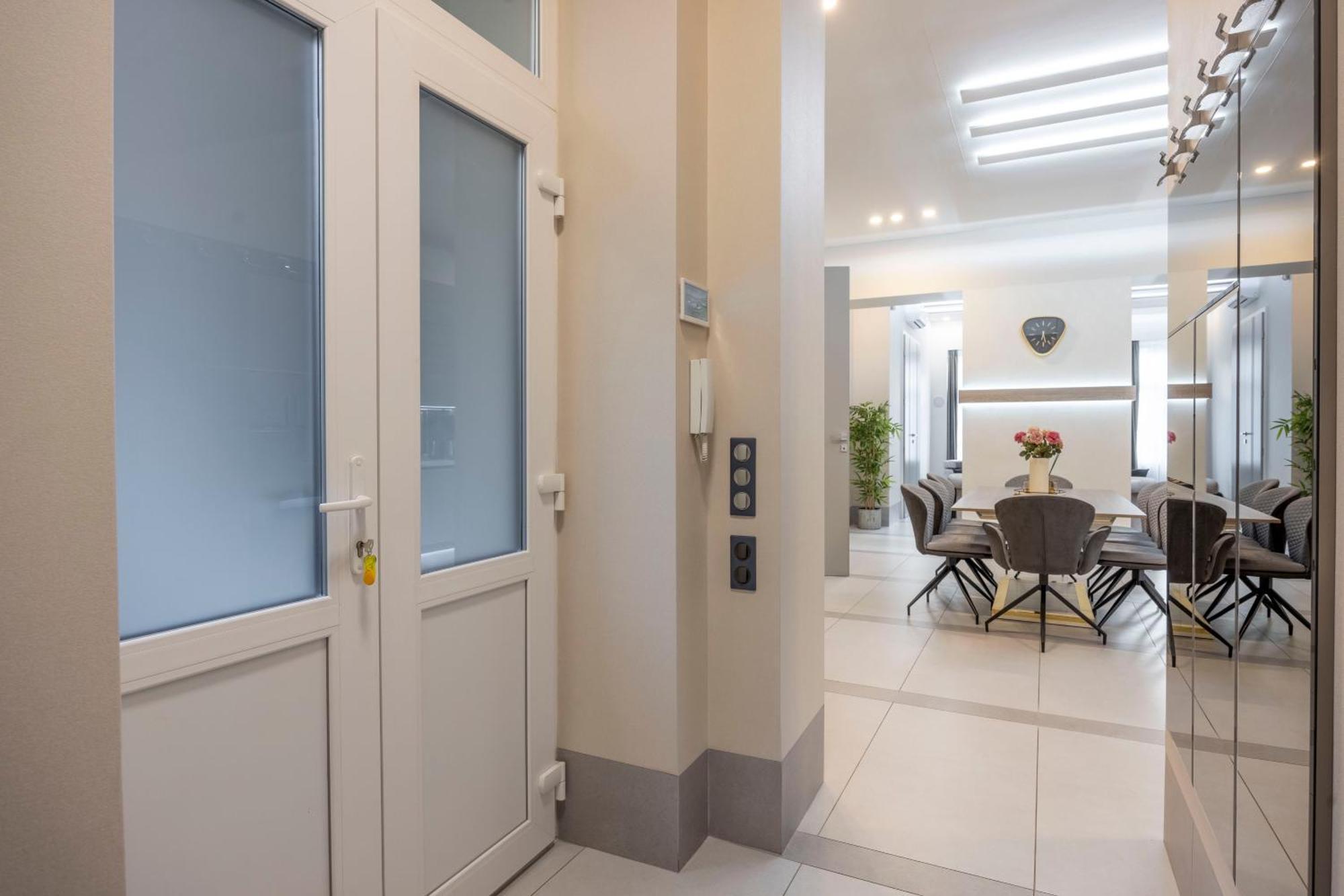 Appartement Luxurious High-end Grand On The St Stephen Road