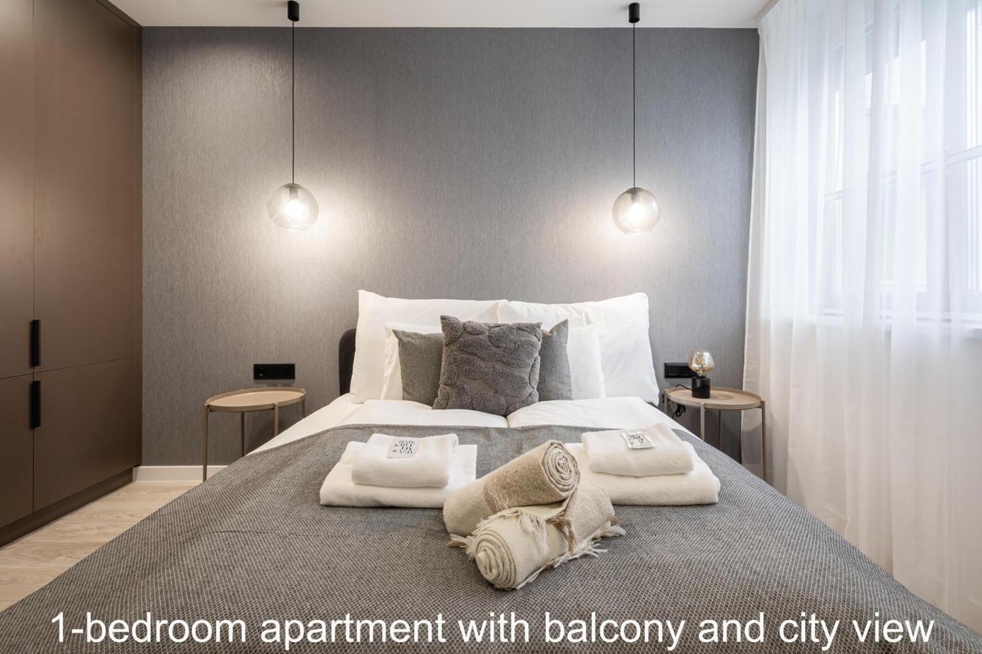 Buda Side Luxury 3-4-5 Apartment