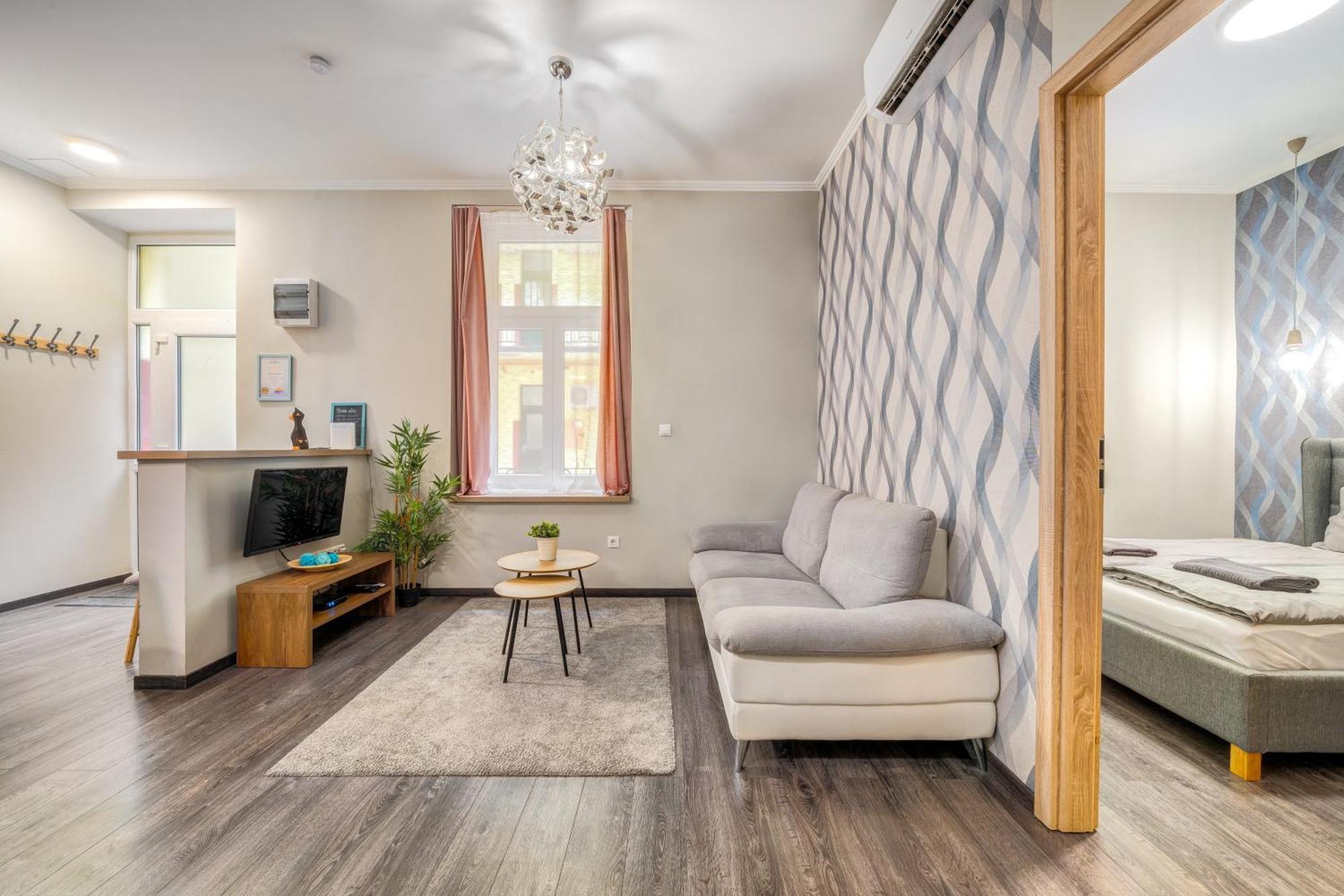 Apartment Akacfa-a13 Center 2 Bedroom