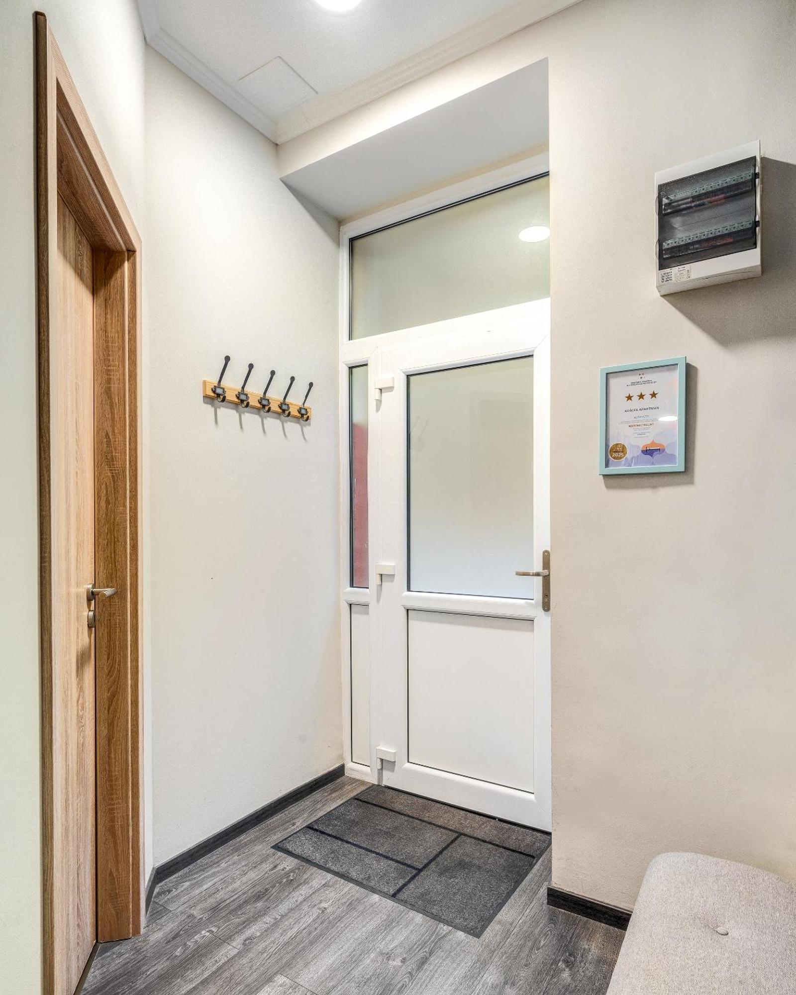 Apartment Akacfa-a13 Center 2 Bedroom