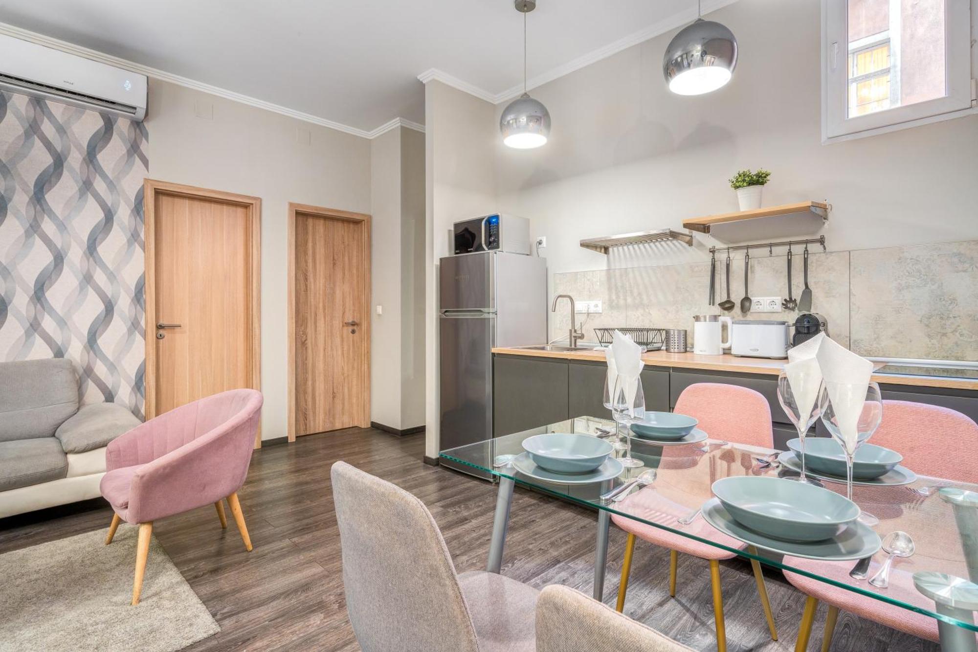Apartment Akacfa-a13 Center 2 Bedroom