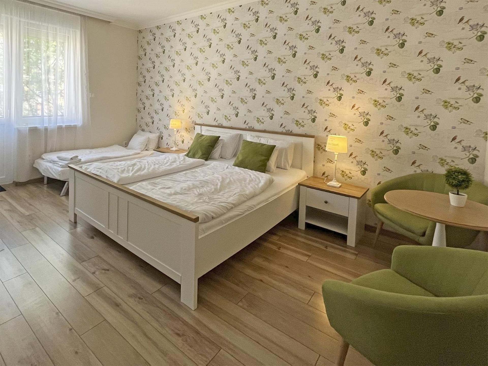 Camille Apartmanhouse Aparthotel 4*