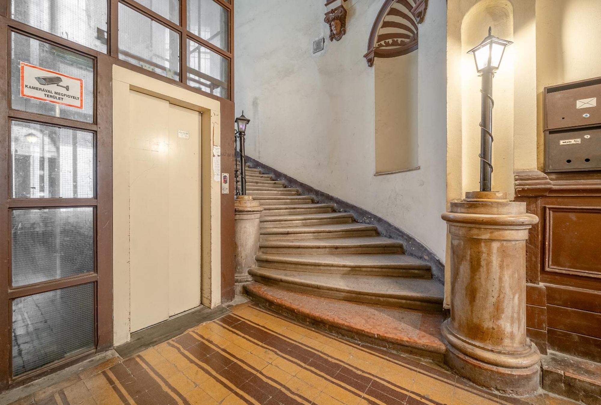 Apartamento Opera - D10