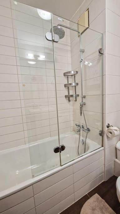 Apartamento Boho Stylish Ap - Private Garage *
