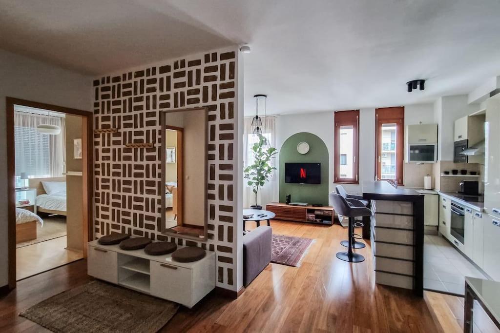 Boho Stylish Ap - Private Garage Apartamento Budapest