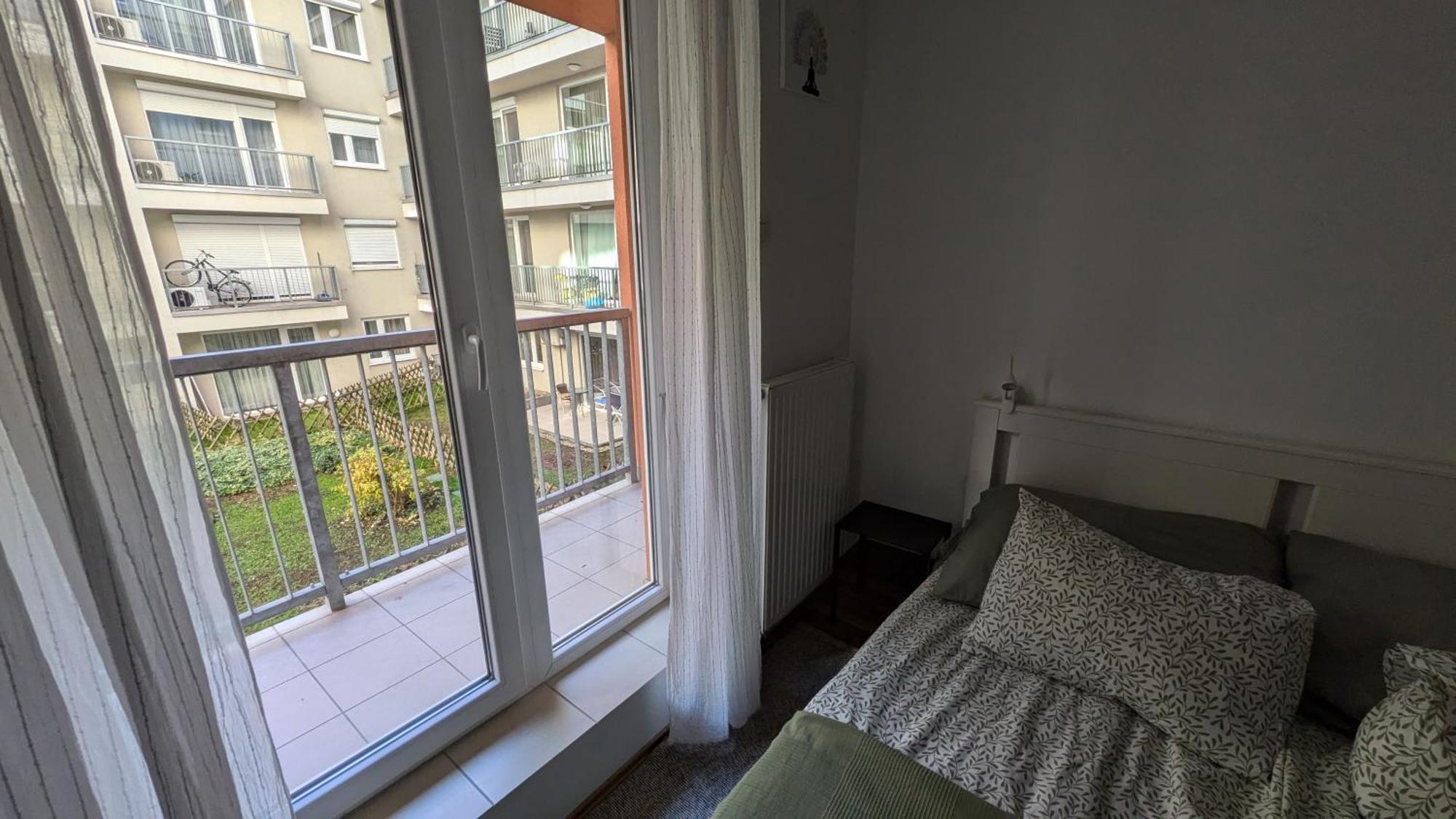 Budapest City Home Apartment *
