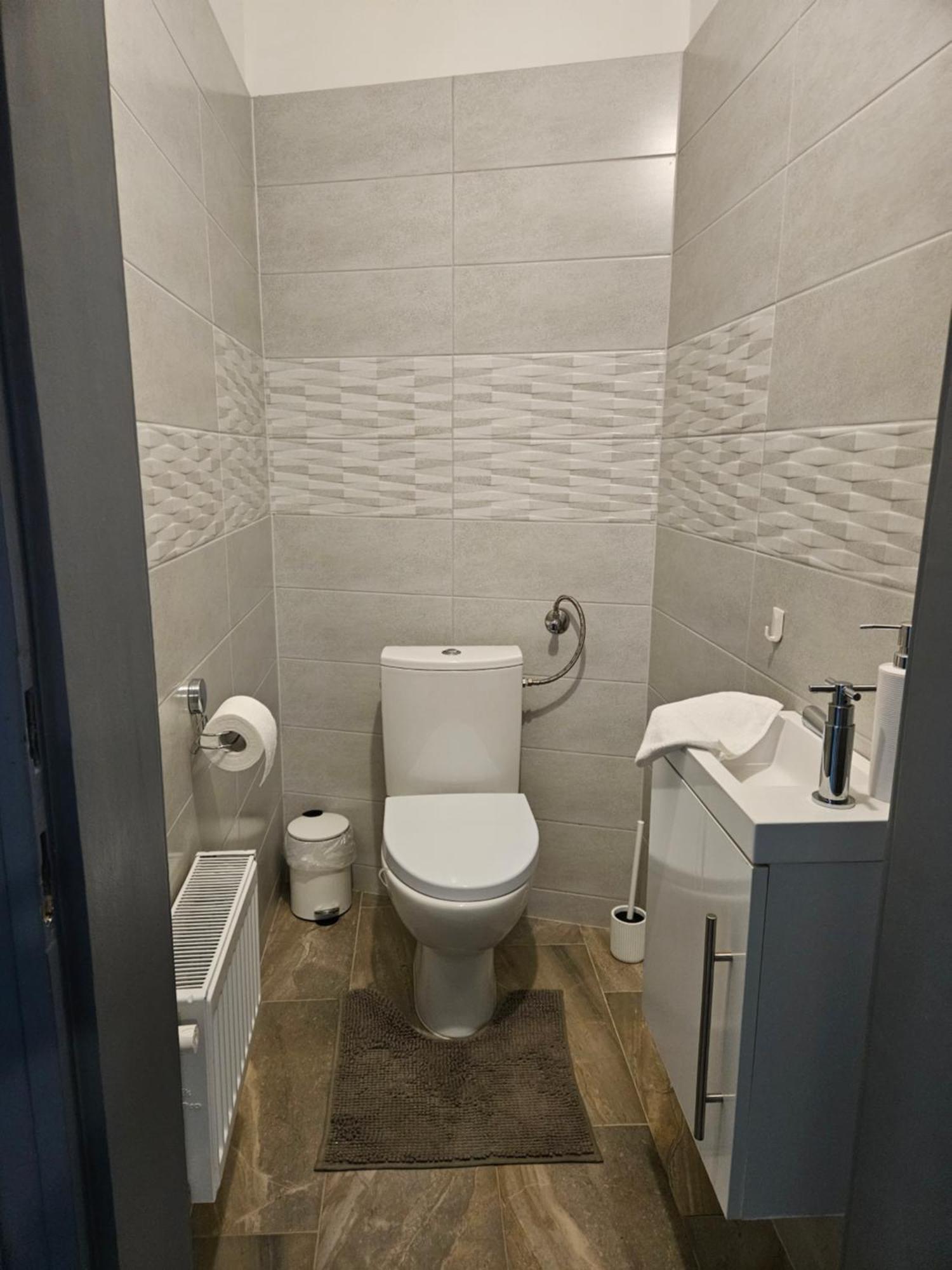 D3 Basilica Luxury Spacious Free Parking For 1 Car Budapest