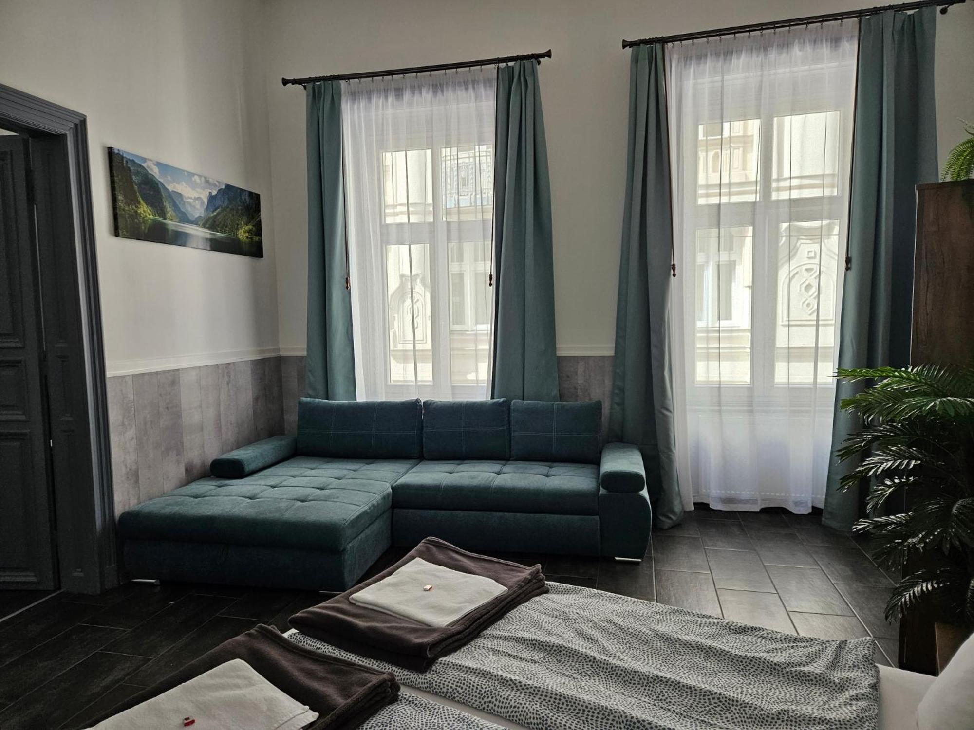 Lägenhet D3 Basilica Luxury Spacious Free Parking For 1 Car Budapest
