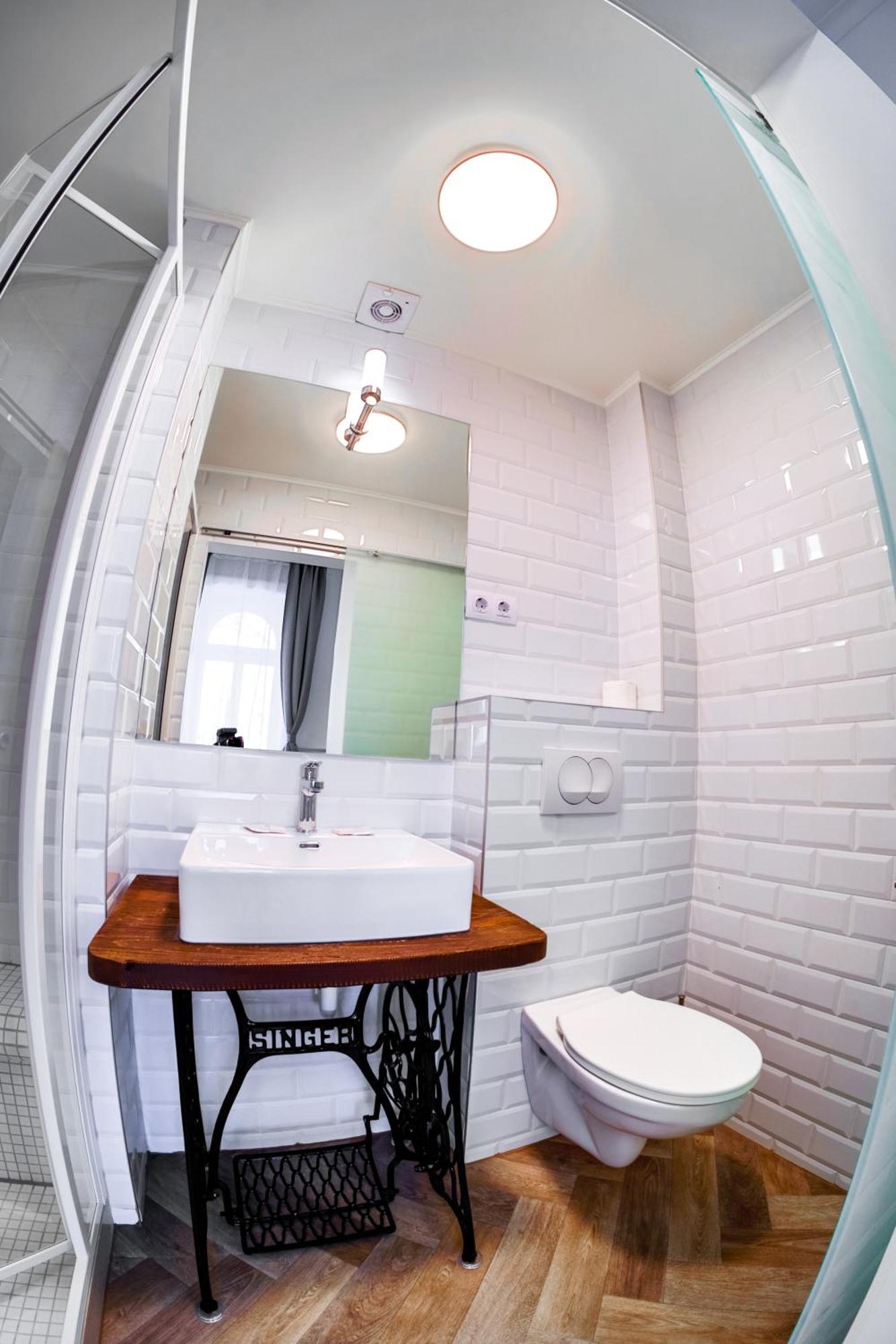 Toni Hotel 3*