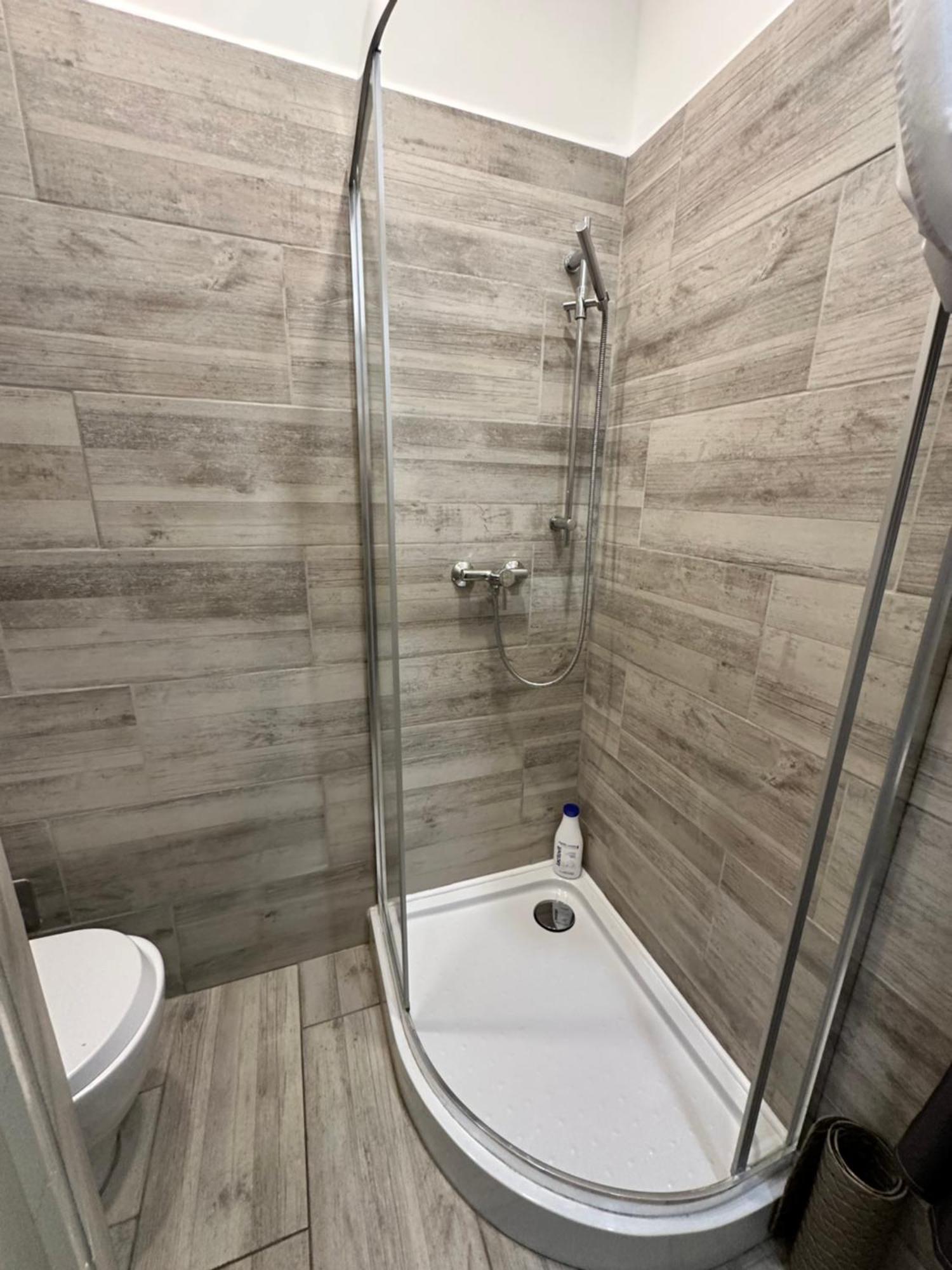 Doubledoor Apartament *
