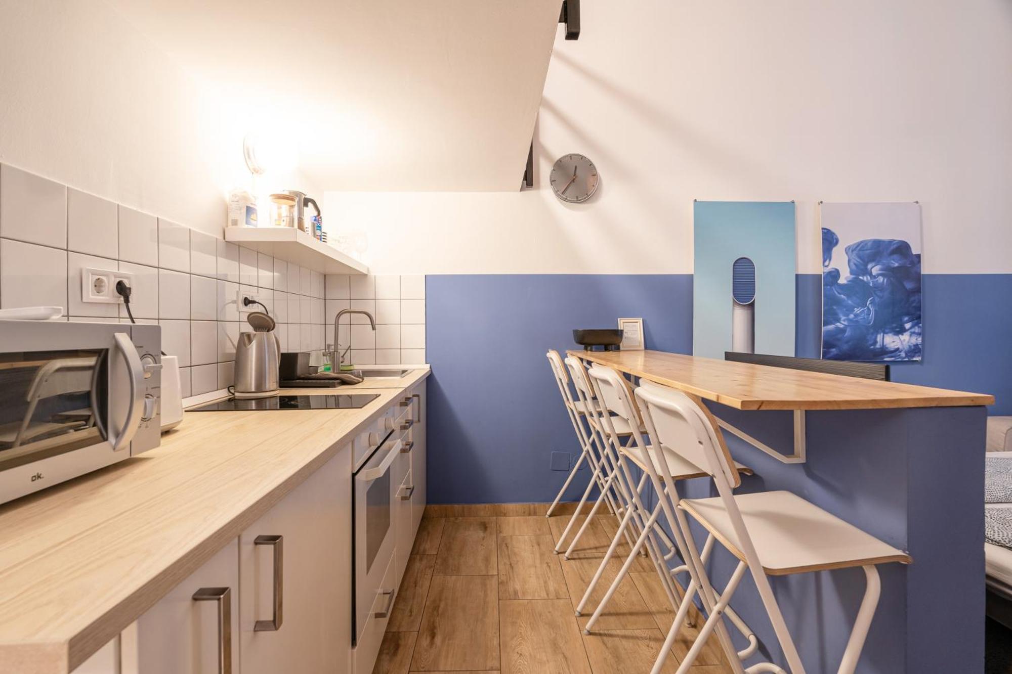 Cosy In Party District W41 Blue *