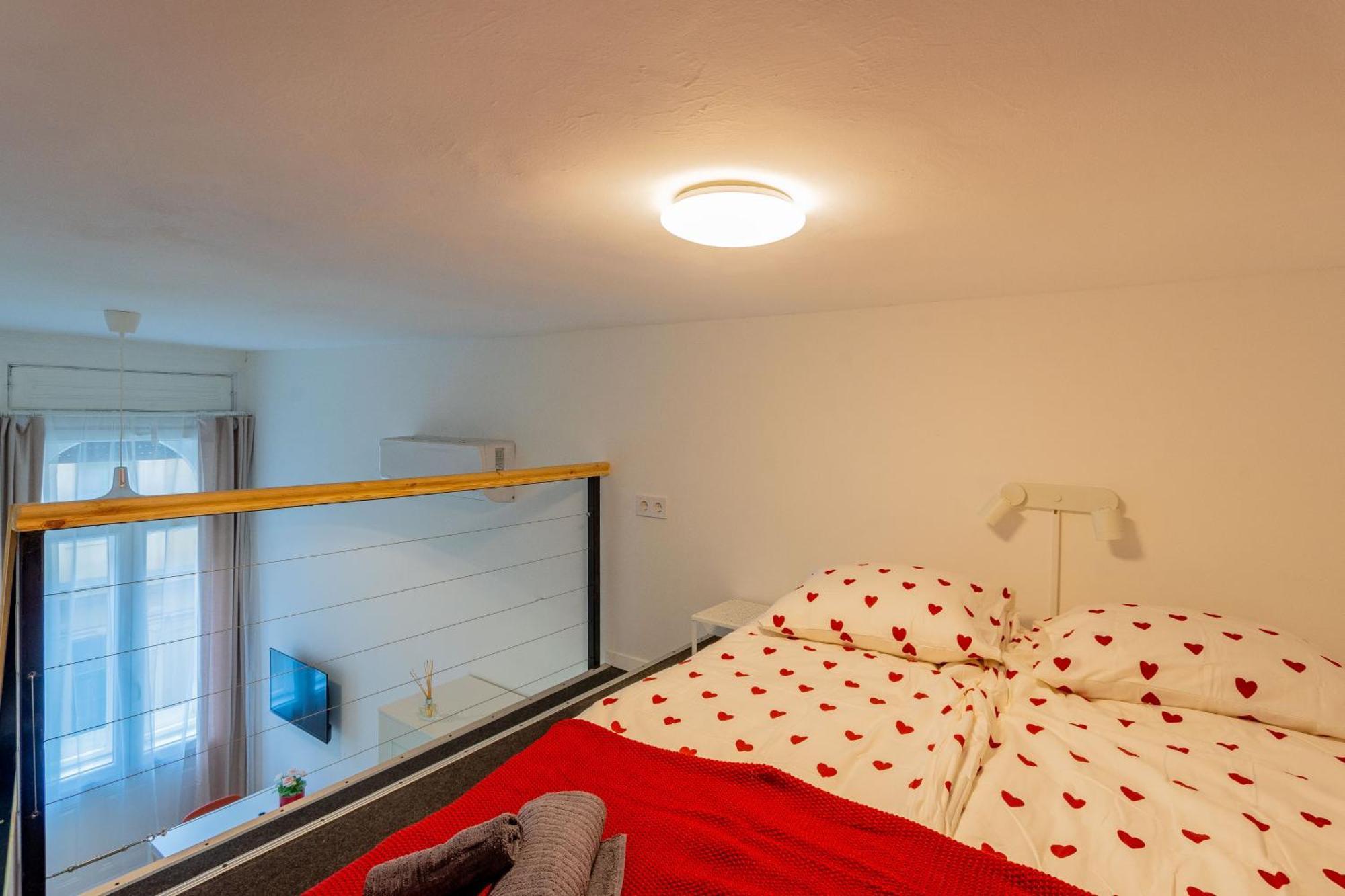Rakoczi Apartment