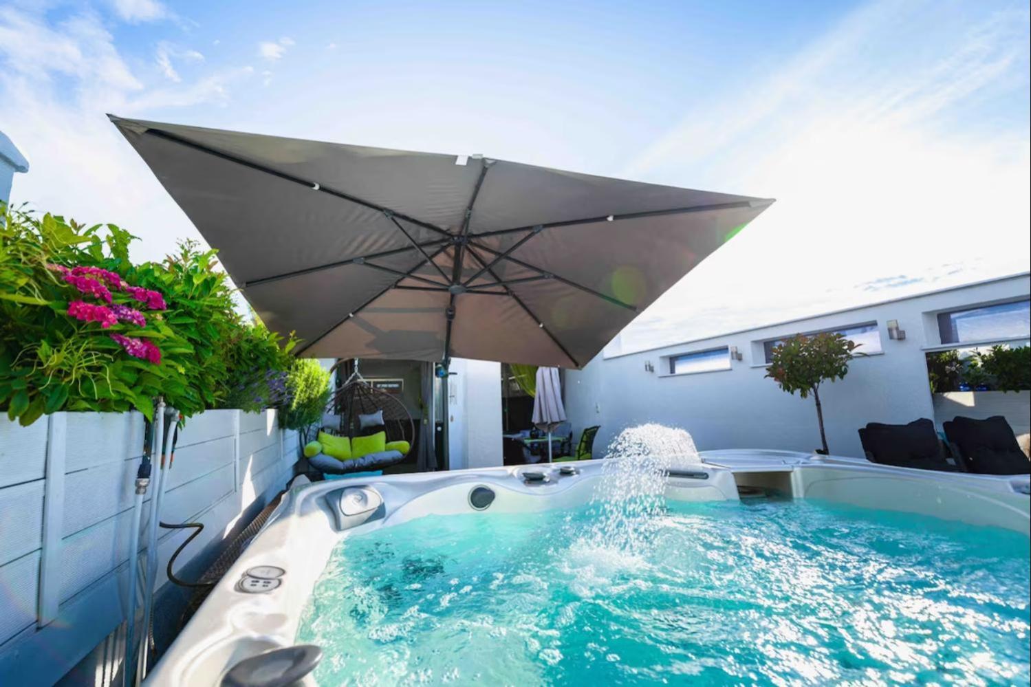 Skygarden Private Jakuzzi Sauna Gym * Budapest