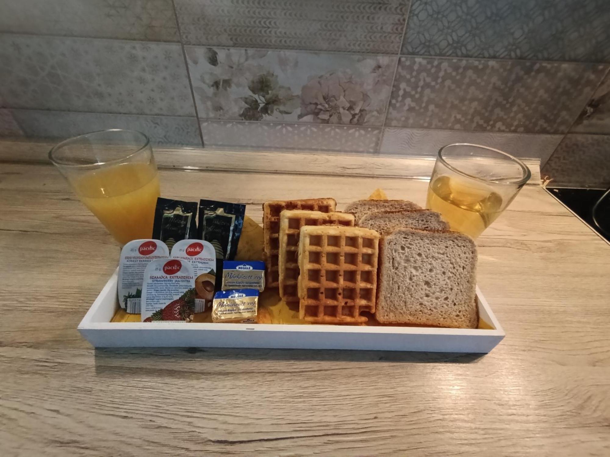 Akacfa Apartamento *
