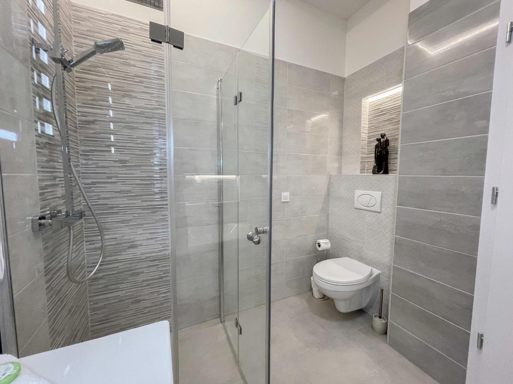 Luxury Opposite Opera, Central, Ac, Metro 1, Sleeps 6
