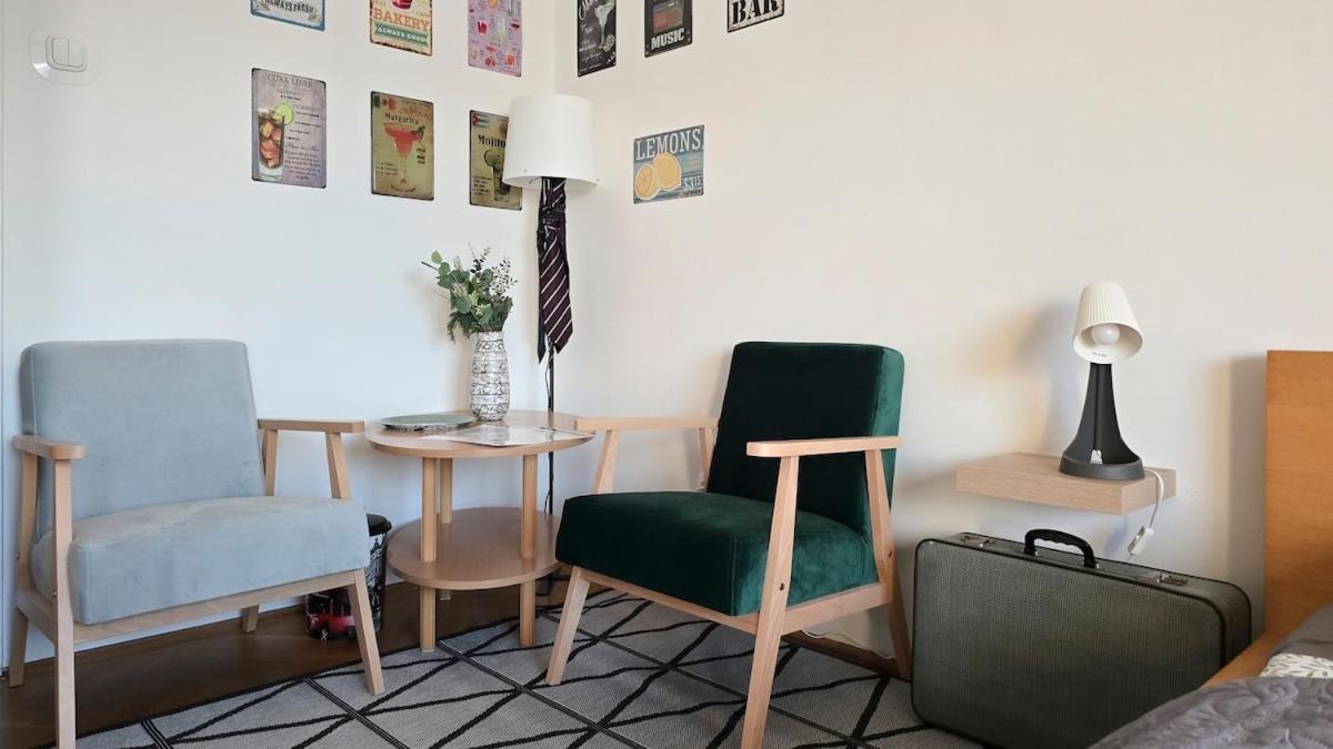 Retro-metro Appartement *