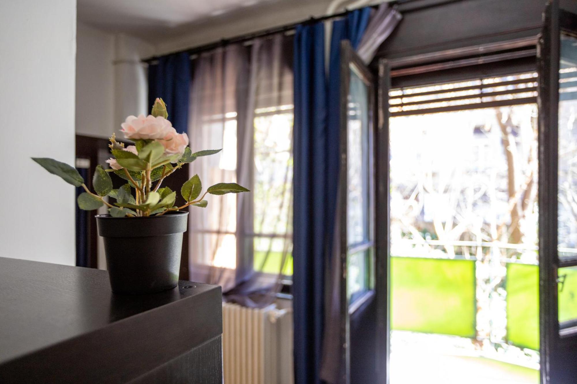 Newberry With Balcony Appartement Budapest