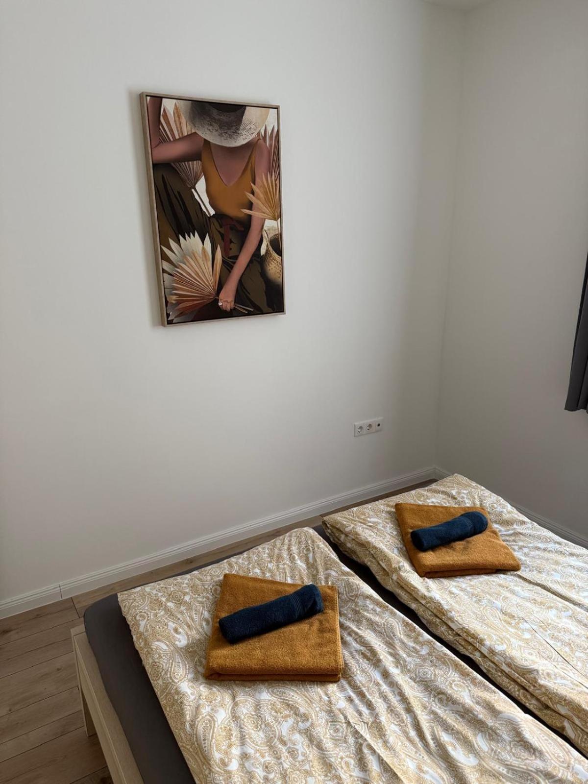 Retro Designed With Rooftop Appartement