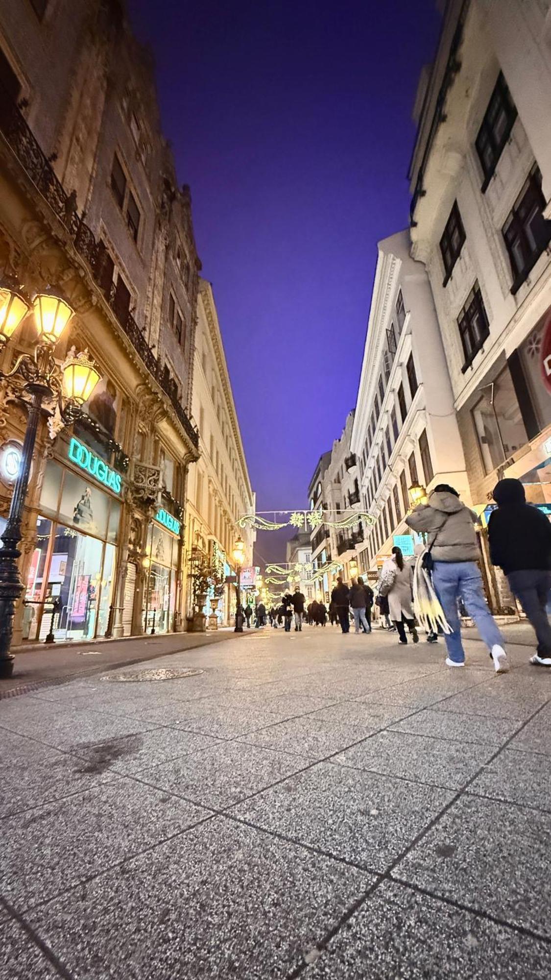City Centrum Fashionstreet Apartman Apartamento