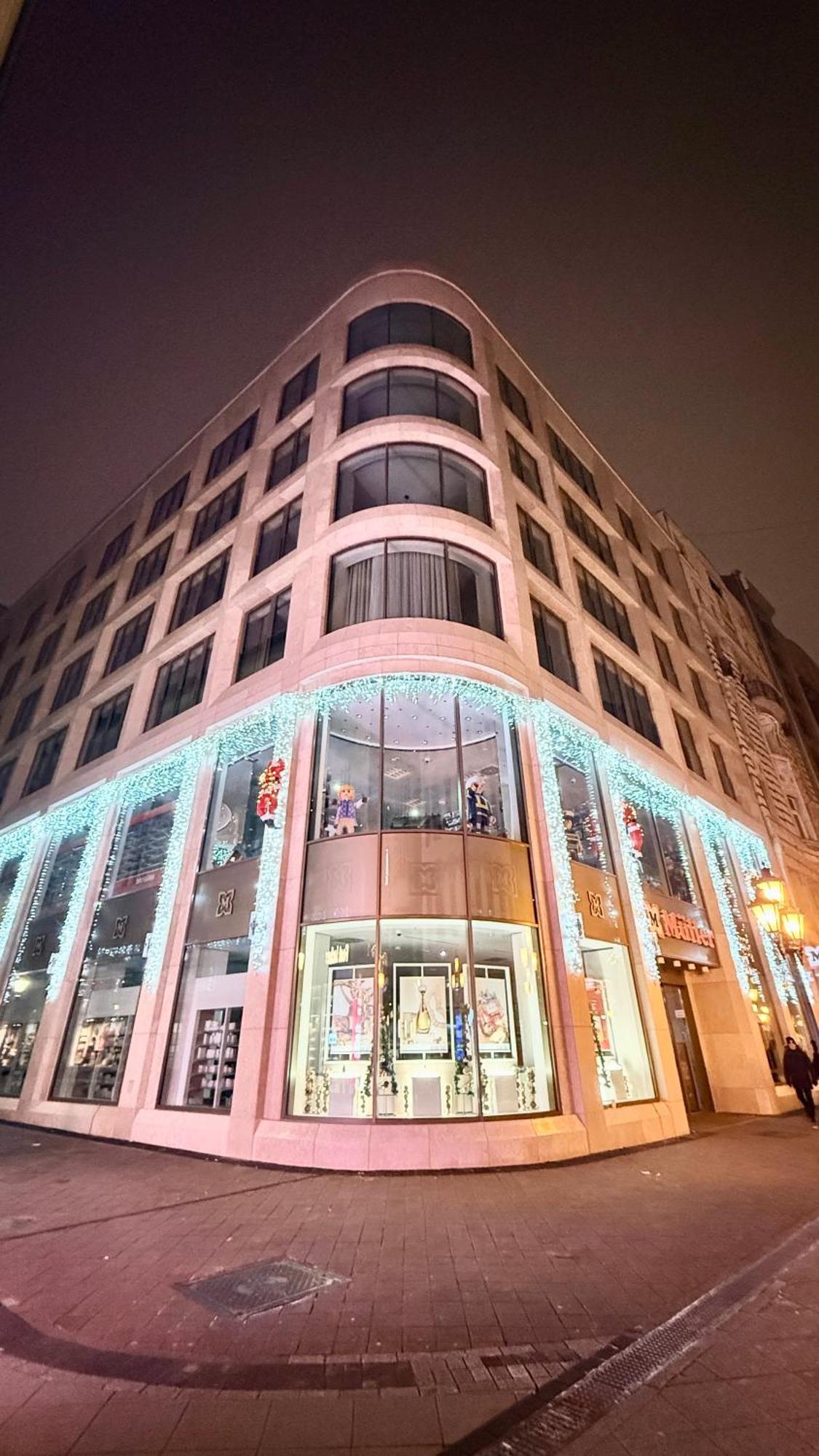 City Centrum Fashionstreet Apartman *
