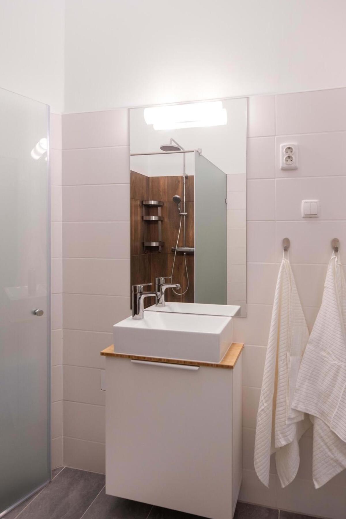 Apartment Lovely In The Heart Of Budapest
