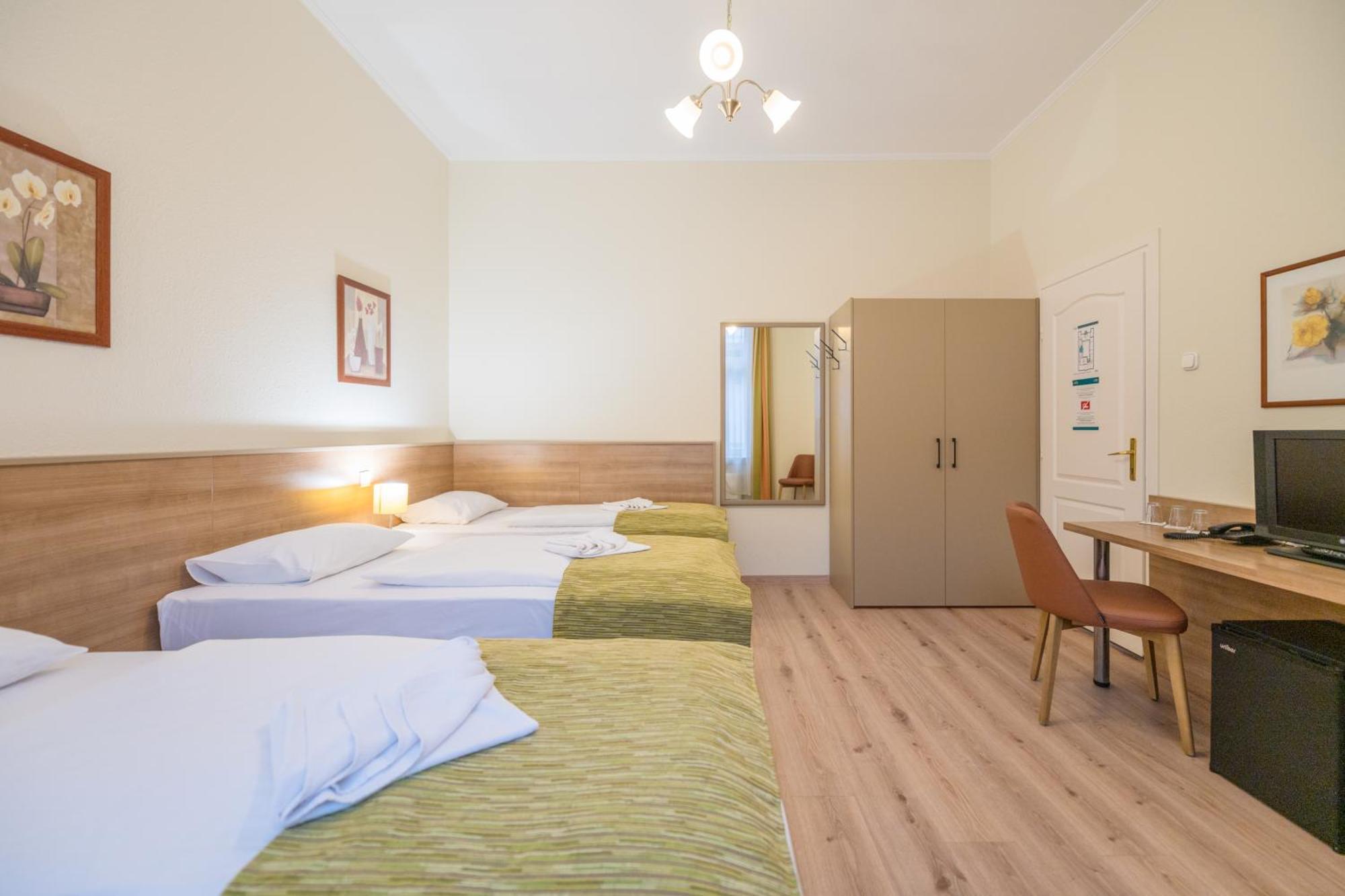 Hotel Baross - 3*