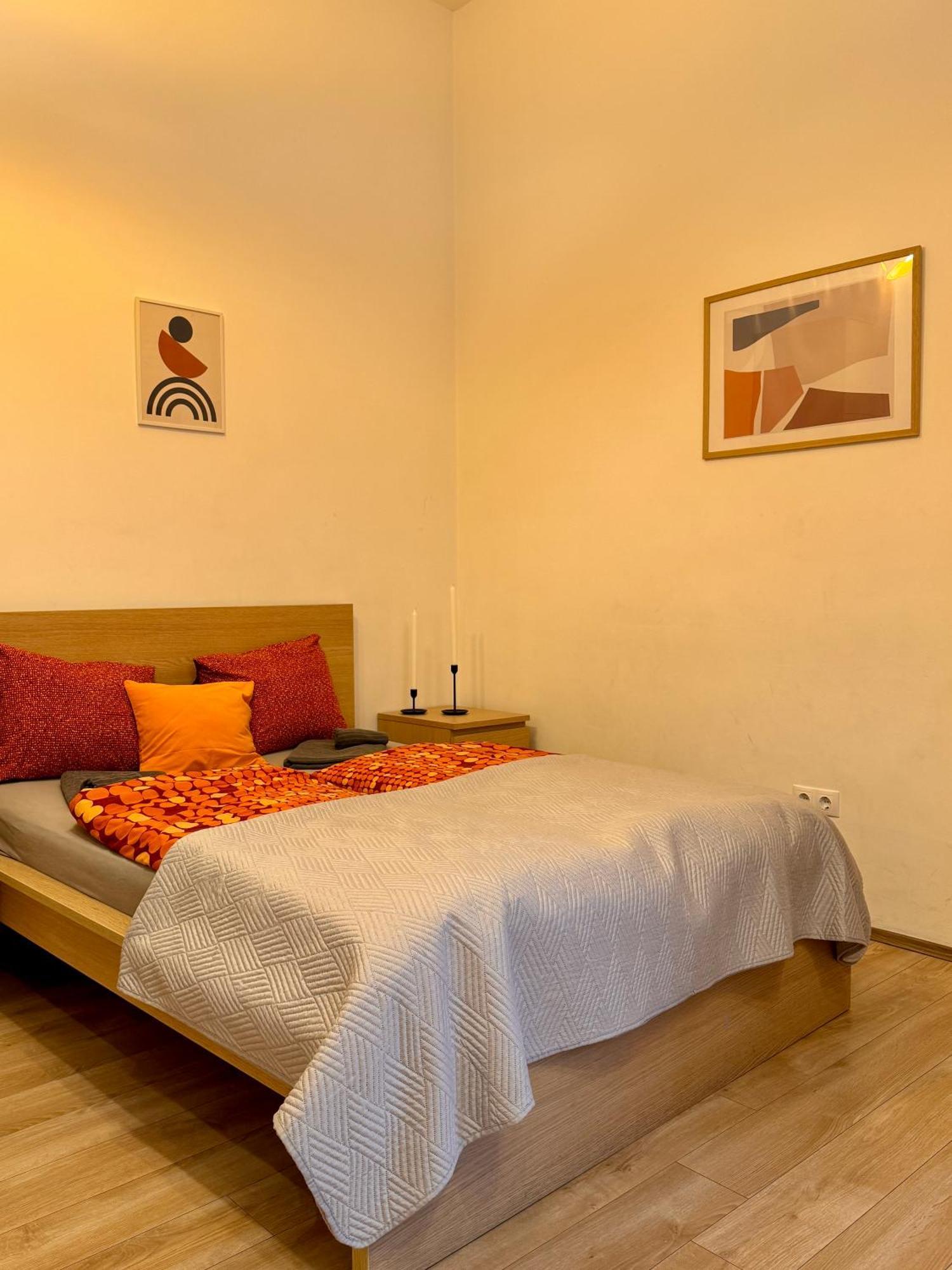 Aparthotel Gracia House 3*