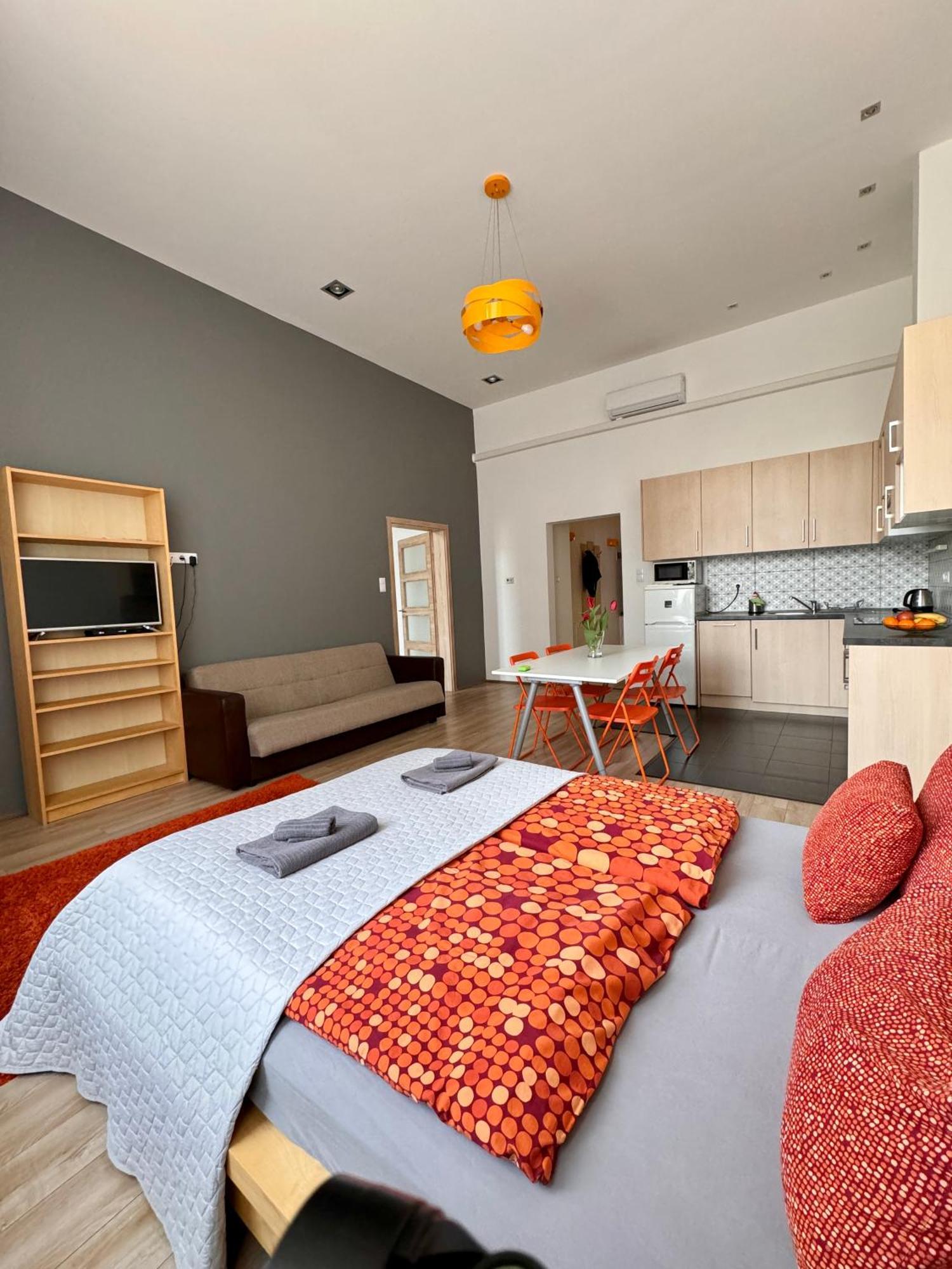 Gracia House Aparthotel 3*