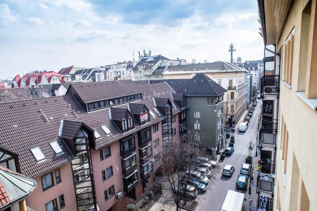 4-room With Aircon And Balcony Free Parking Appartamento