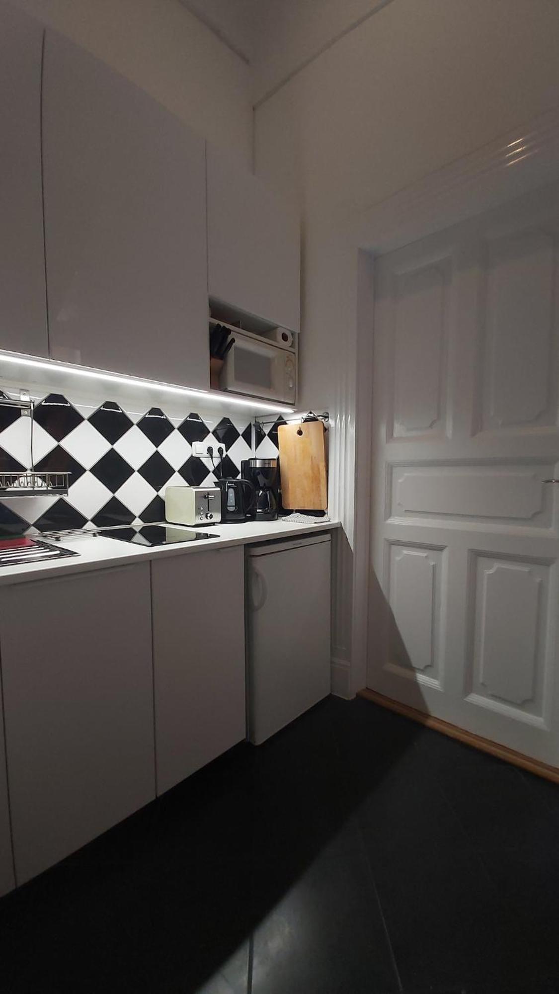 Quite And Cheap In Center B1 Sza Apartamento *