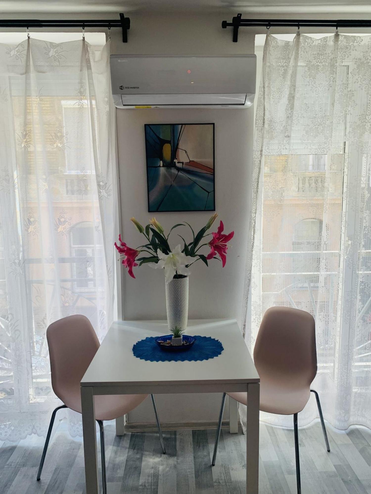 Onyx With Free Private Garage + Ac Apartment *