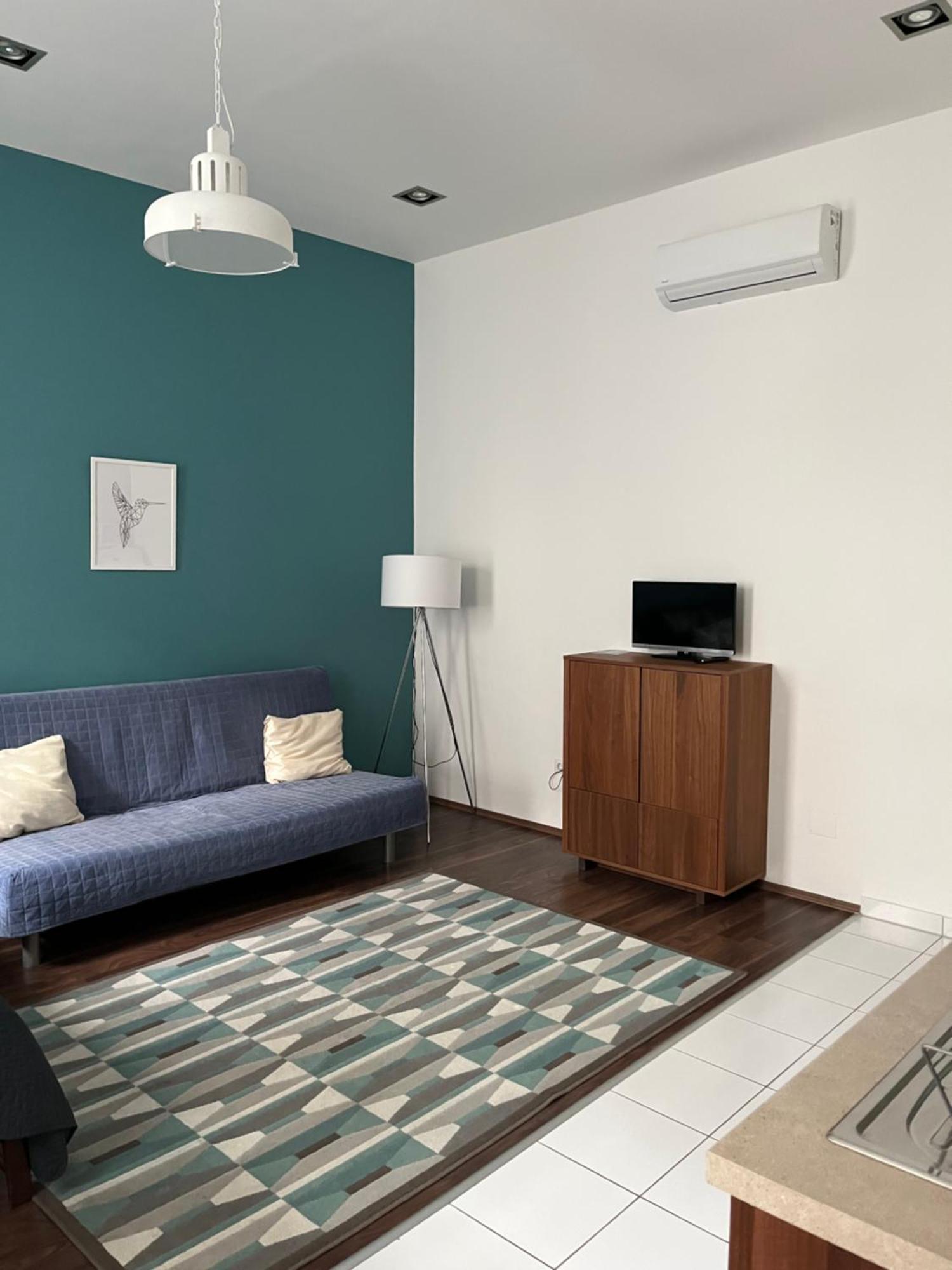 Aparthotel Gracia House 3*