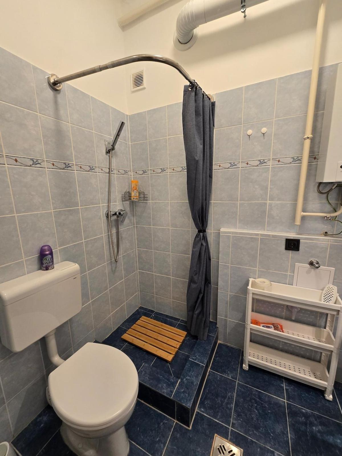 Appartamento Margalit 15 - Cosy In Pannonia Street Budapest