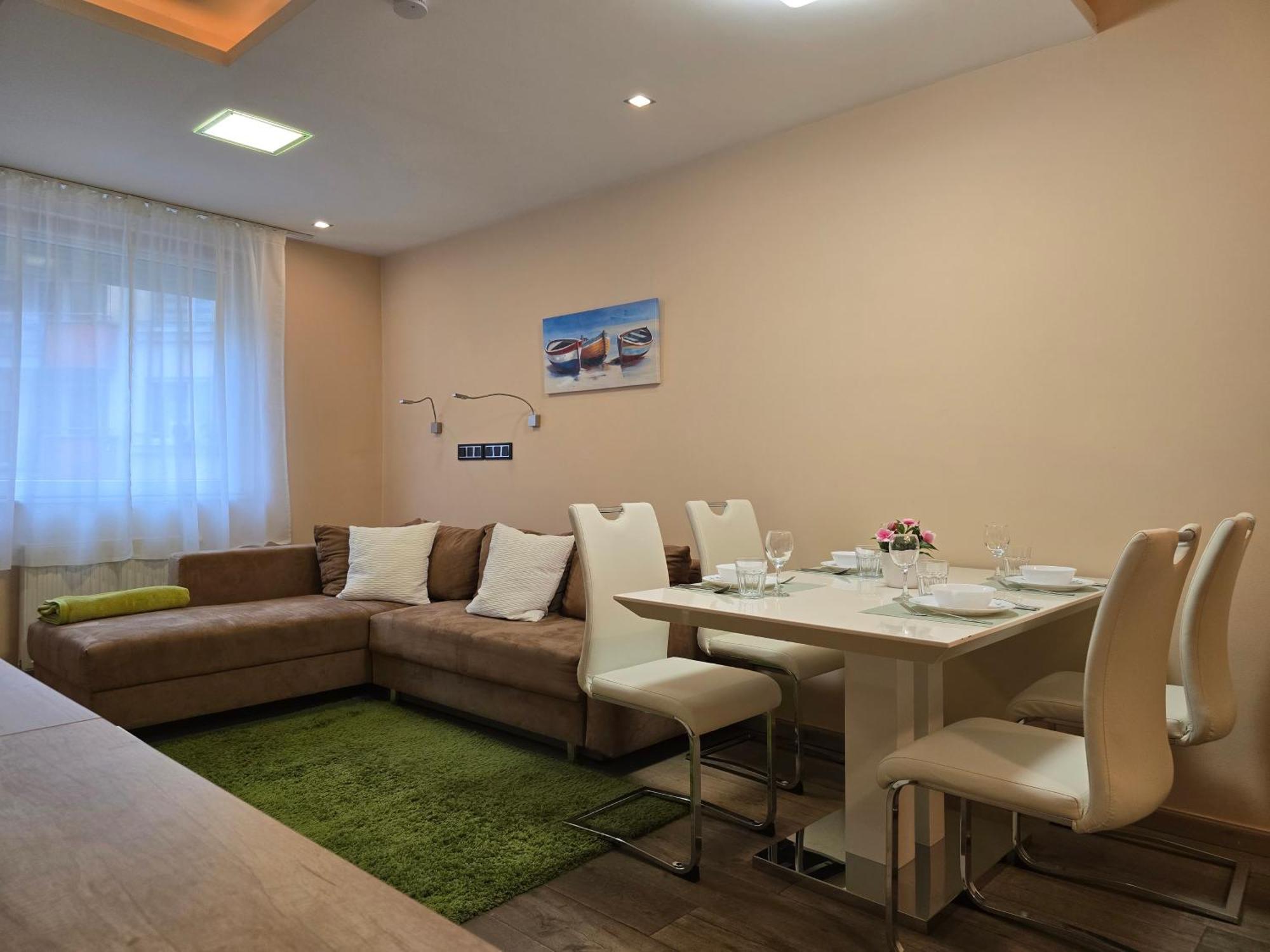 La Dolce Hideaway- Near Keleti And Park * Boedapest